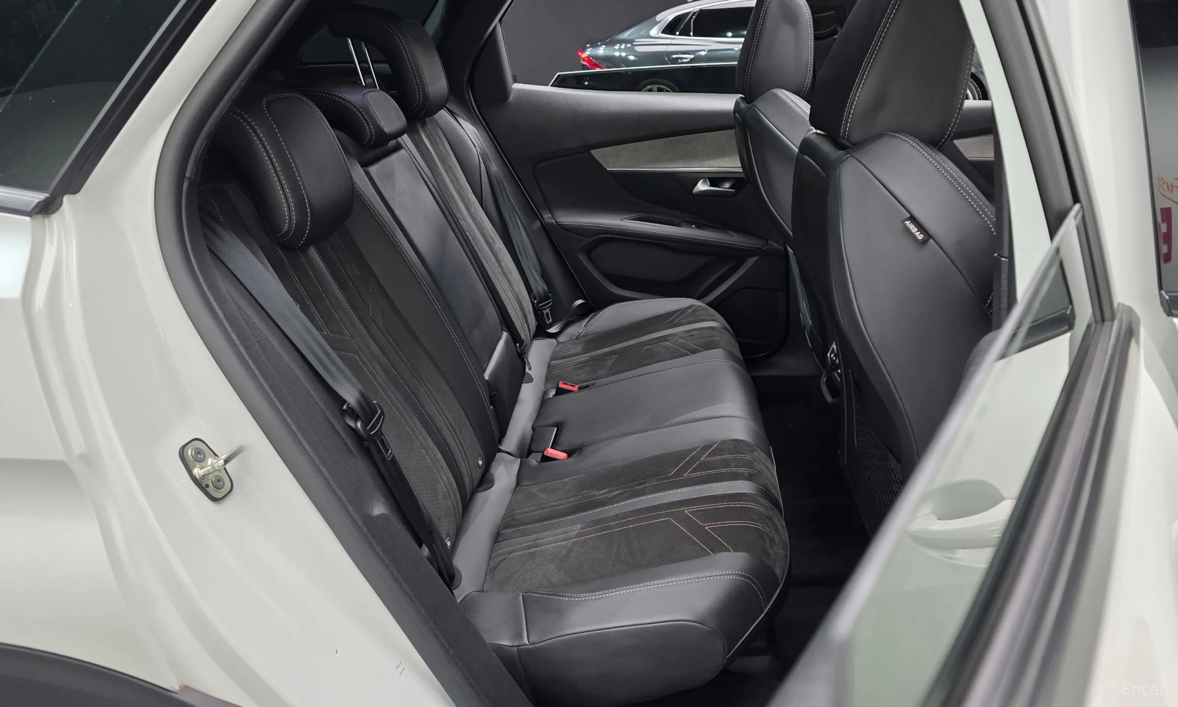 Peugeot 3008 2nd generation превью 11