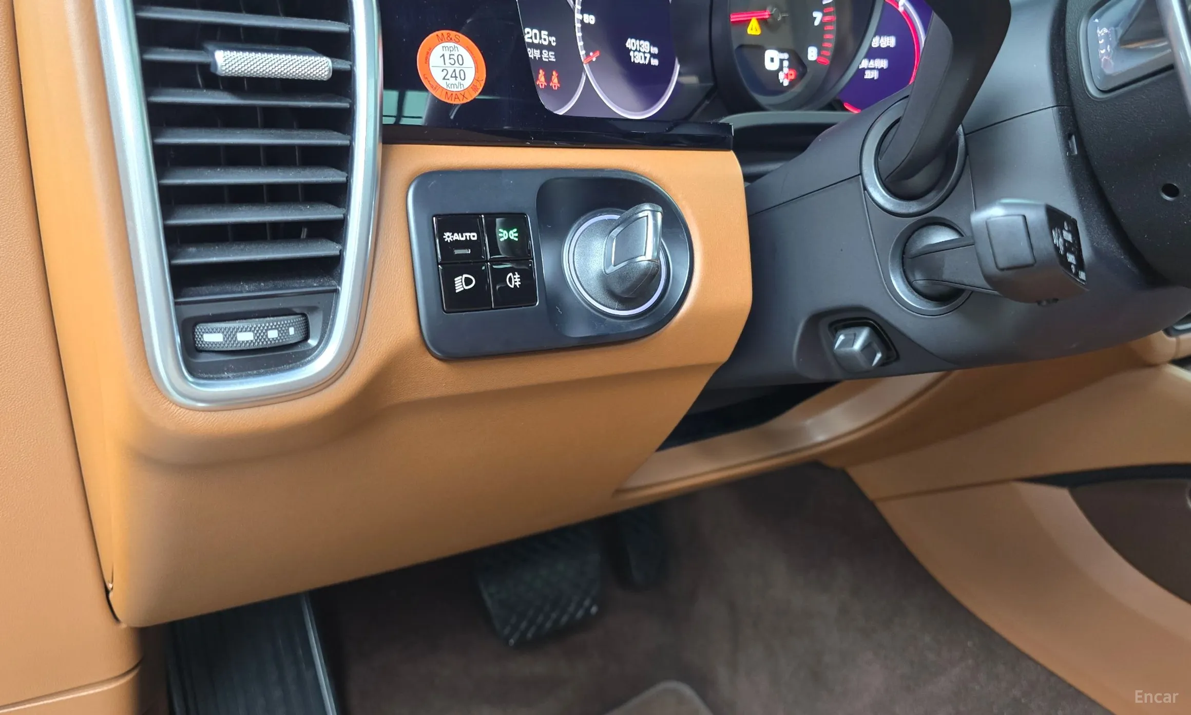 Porsche Cayenne (PO536) превью 19