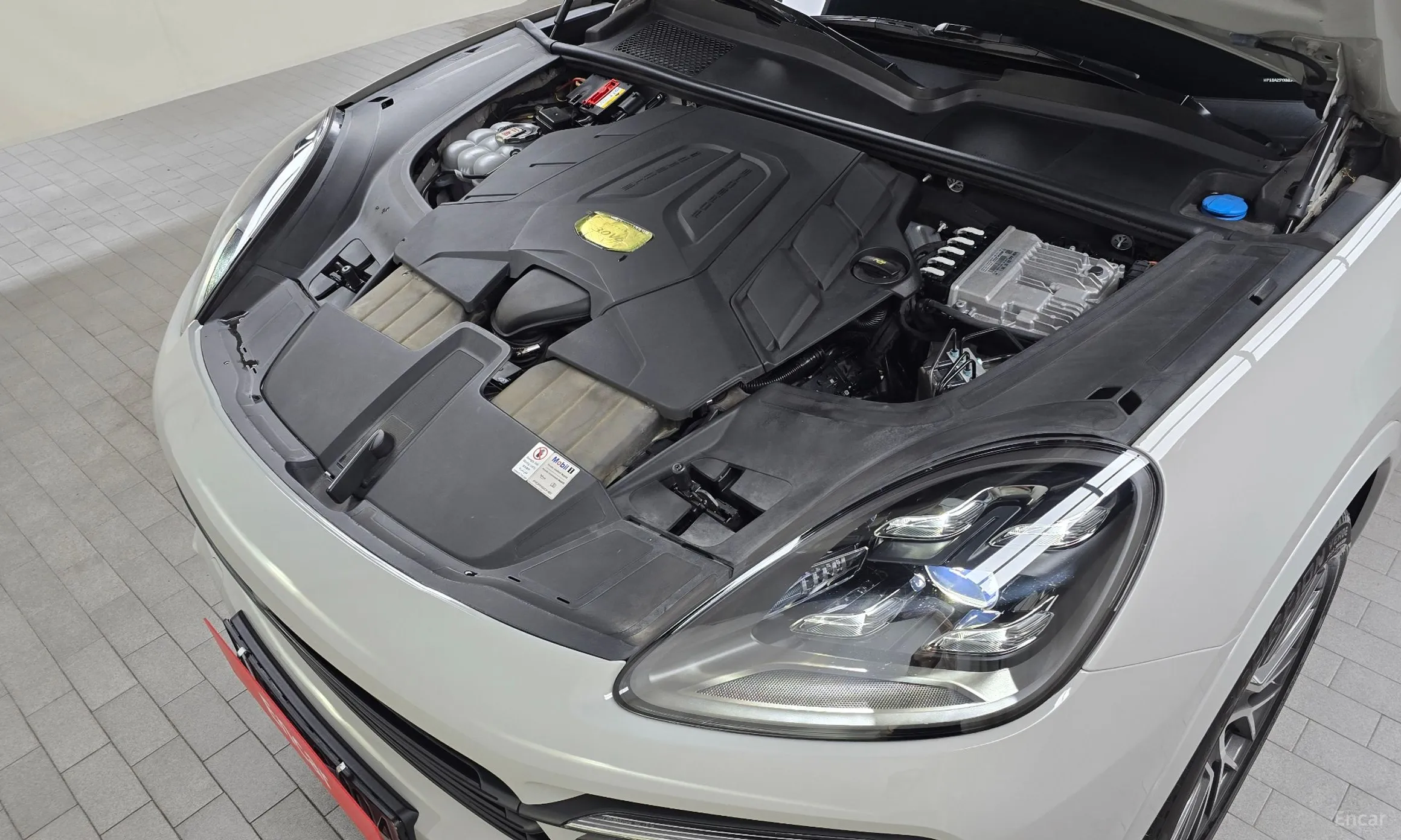 Porsche Cayenne (PO536) превью 6