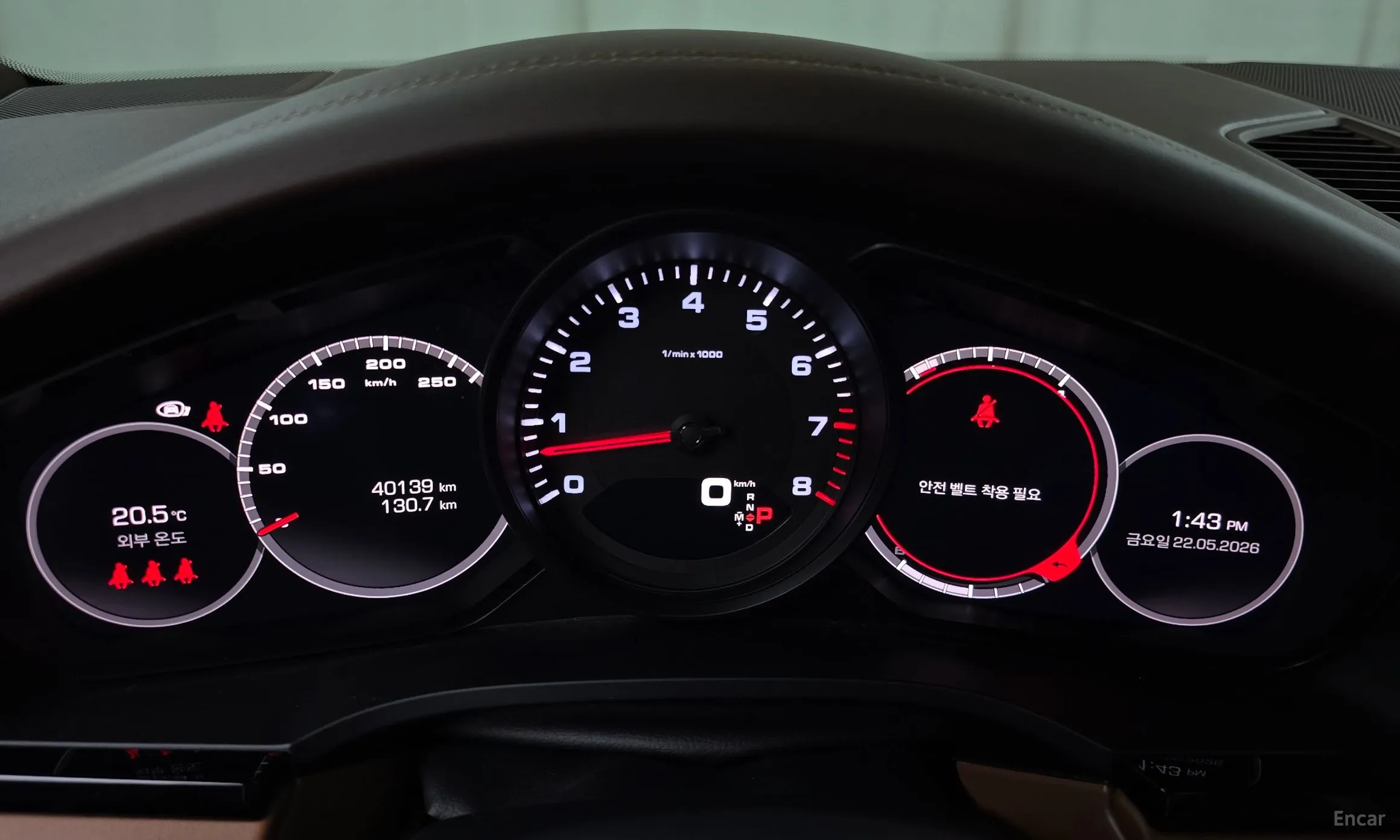 Porsche Cayenne (PO536) превью 8