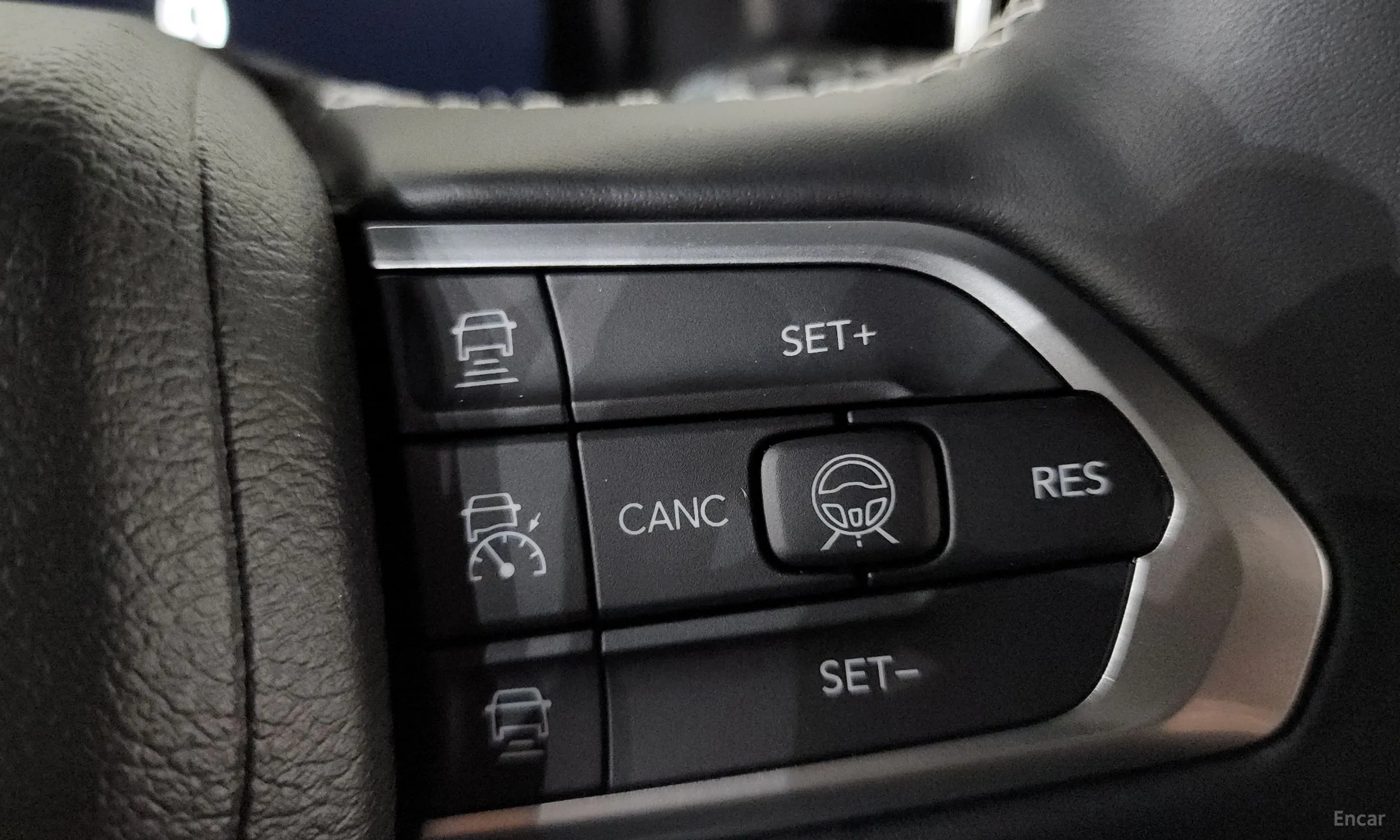Jeep Compass 2nd Generation превью 16