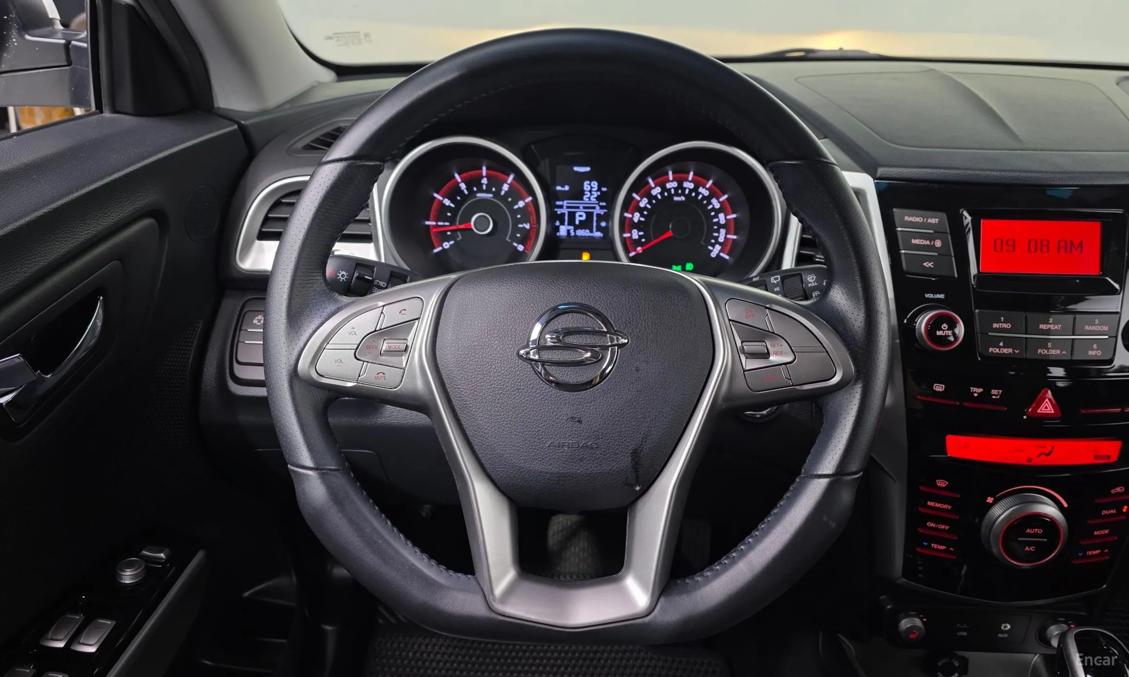 KG Mobility (SsangYong) Tivoli, Lazio превью 13