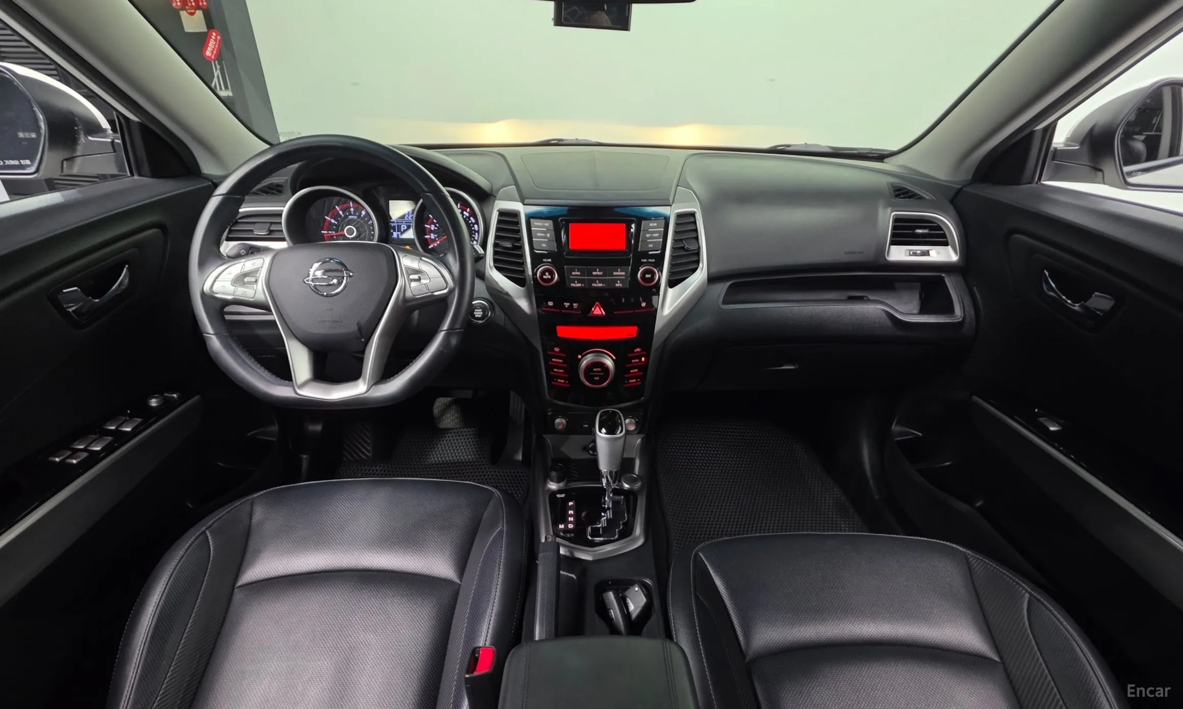 KG Mobility (SsangYong) Tivoli, Lazio превью 7