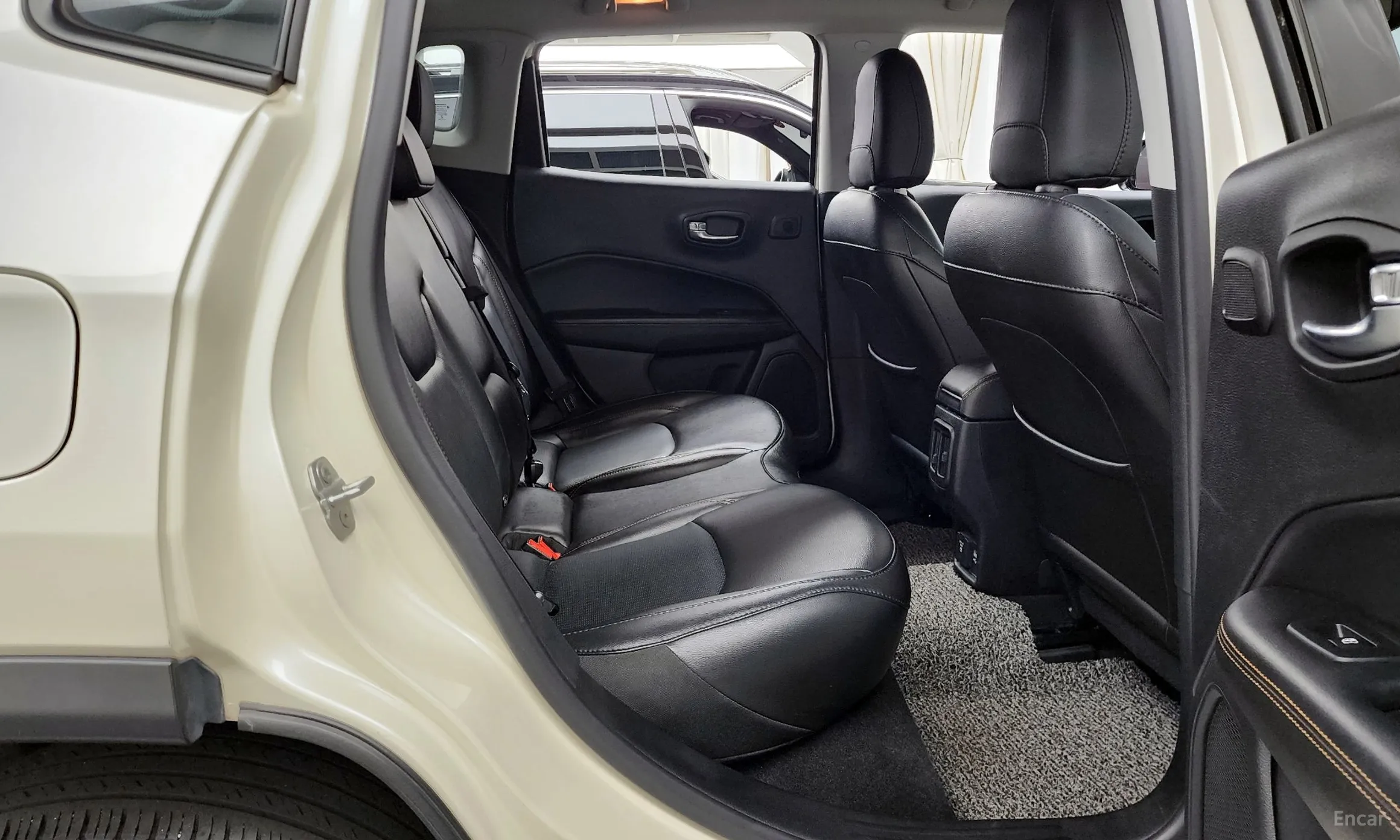 Jeep Compass 2nd Generation превью 12