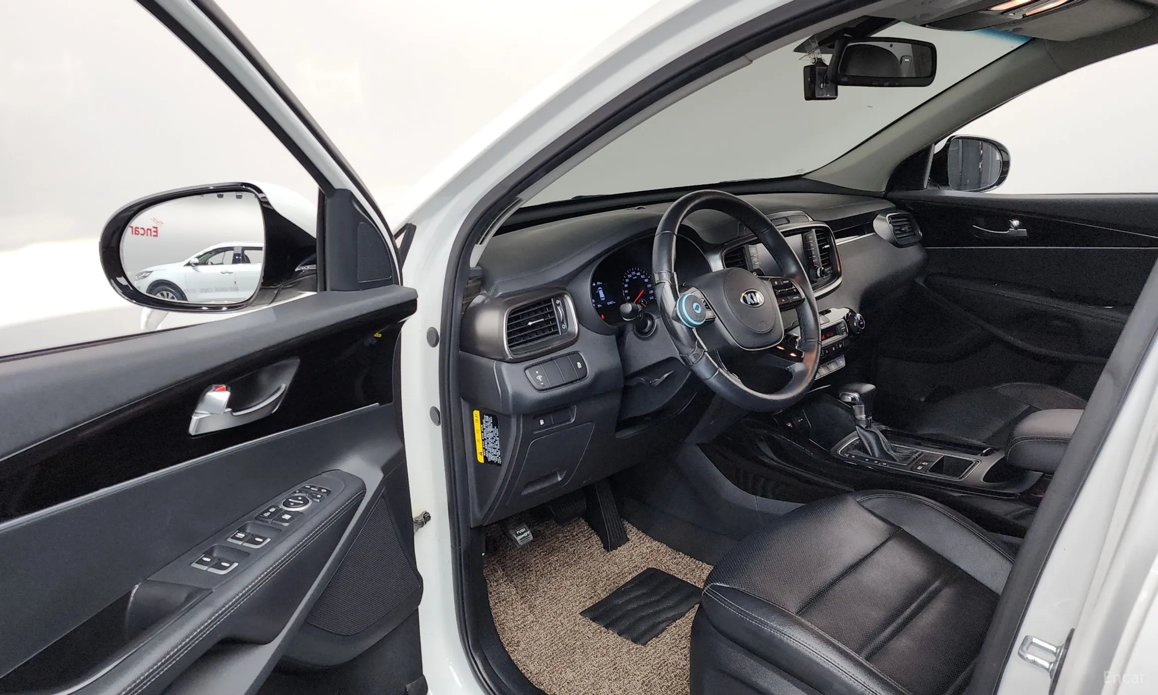 Kia Sorento превью 10