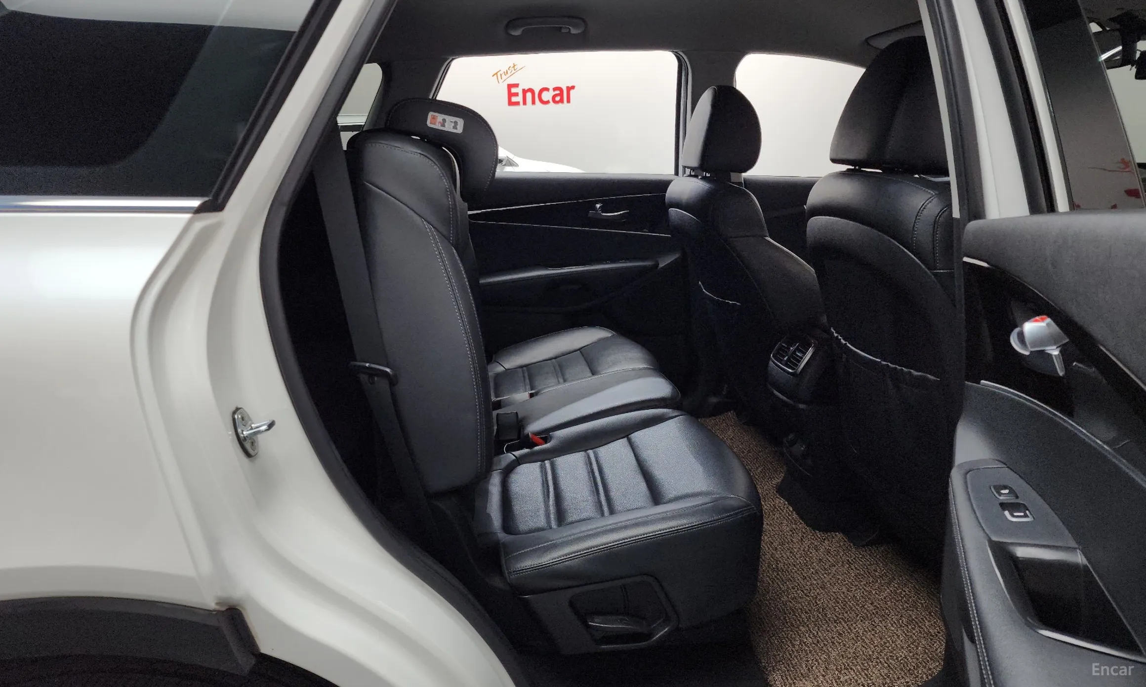 Kia Sorento превью 11