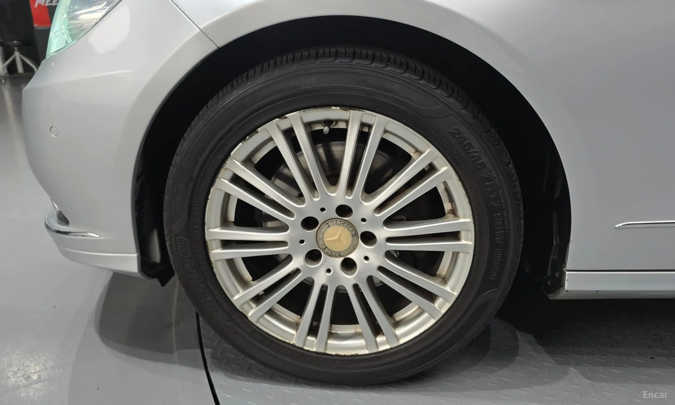 Mercedes Benz E-Class W212 превью 5
