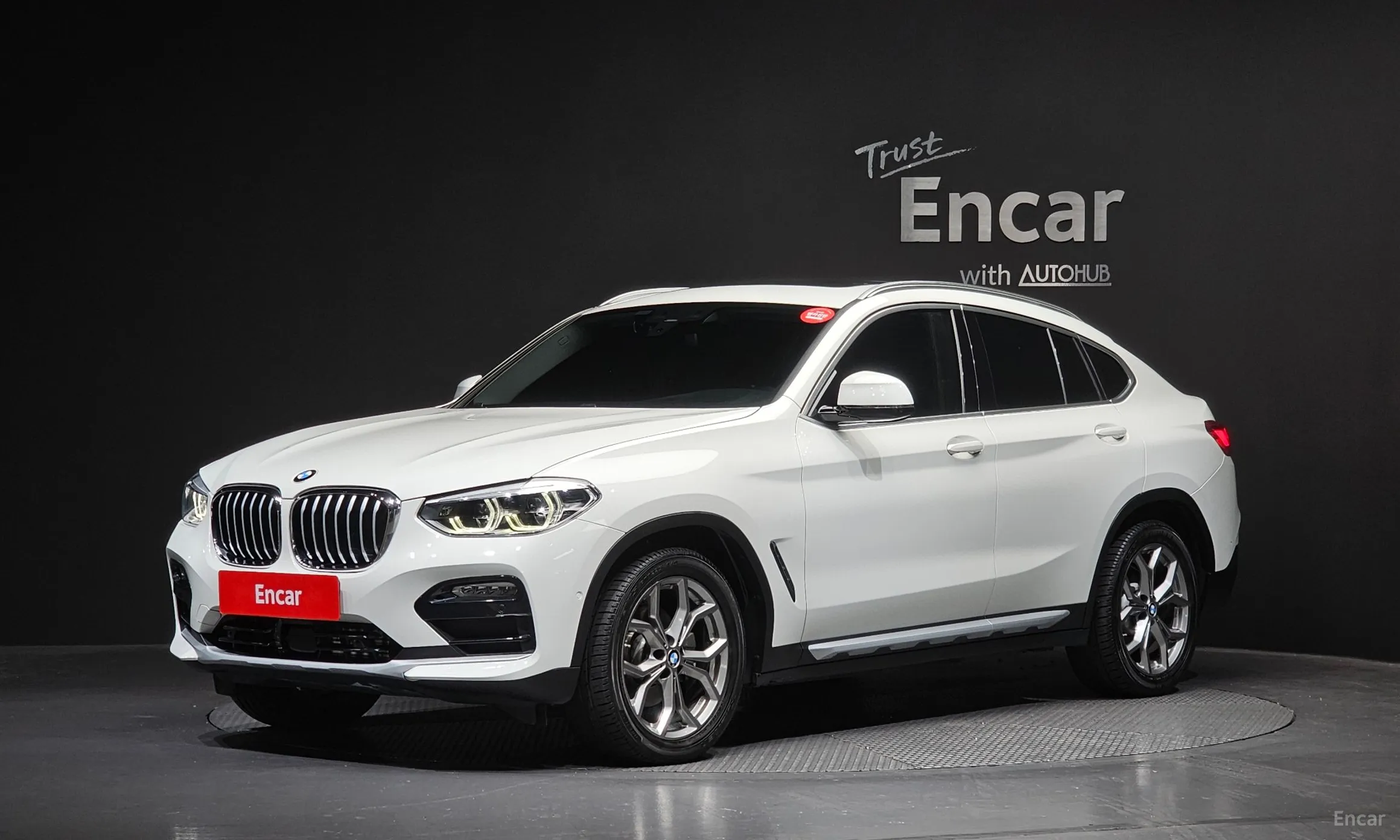 X4 (G02)