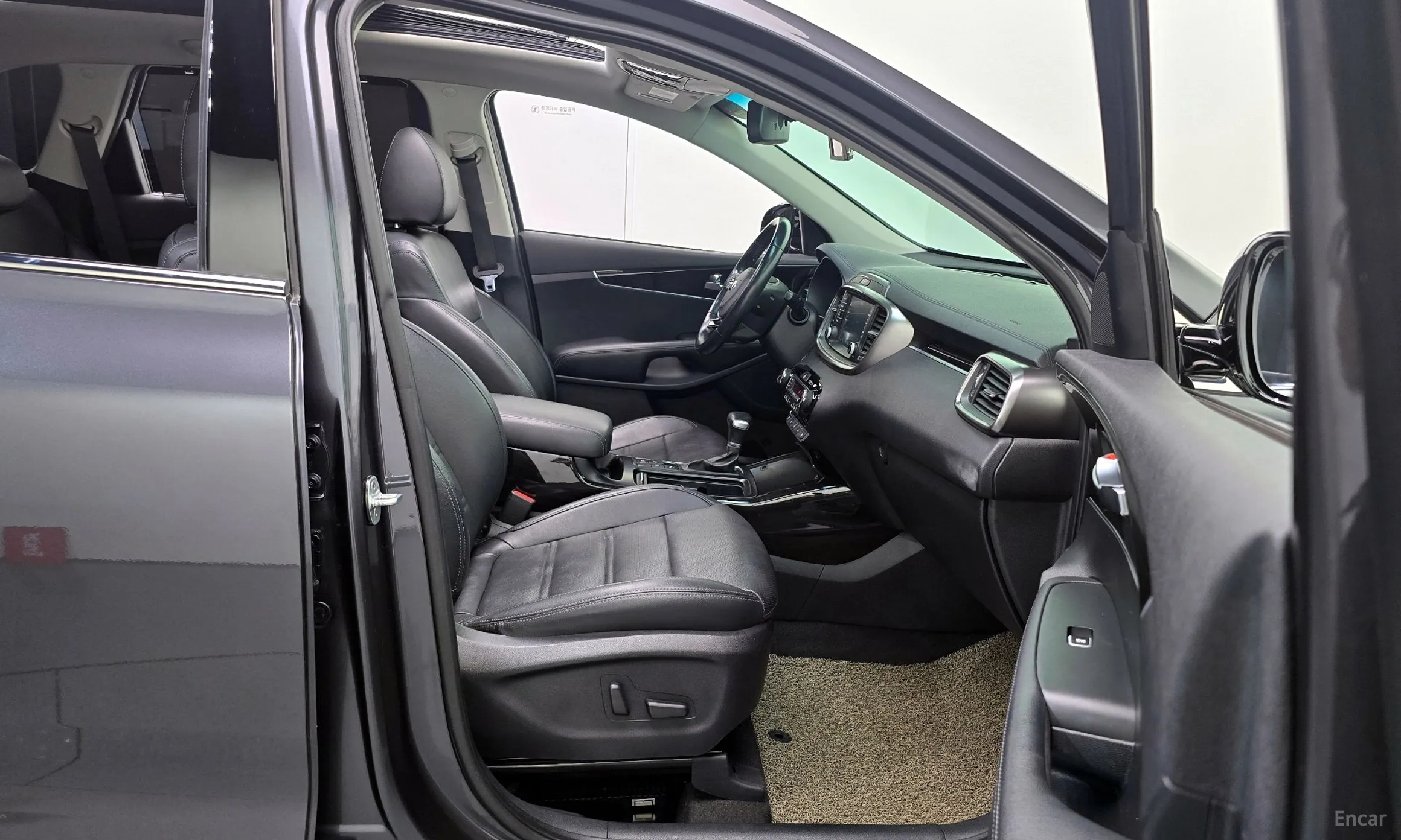 Kia Sorento превью 11