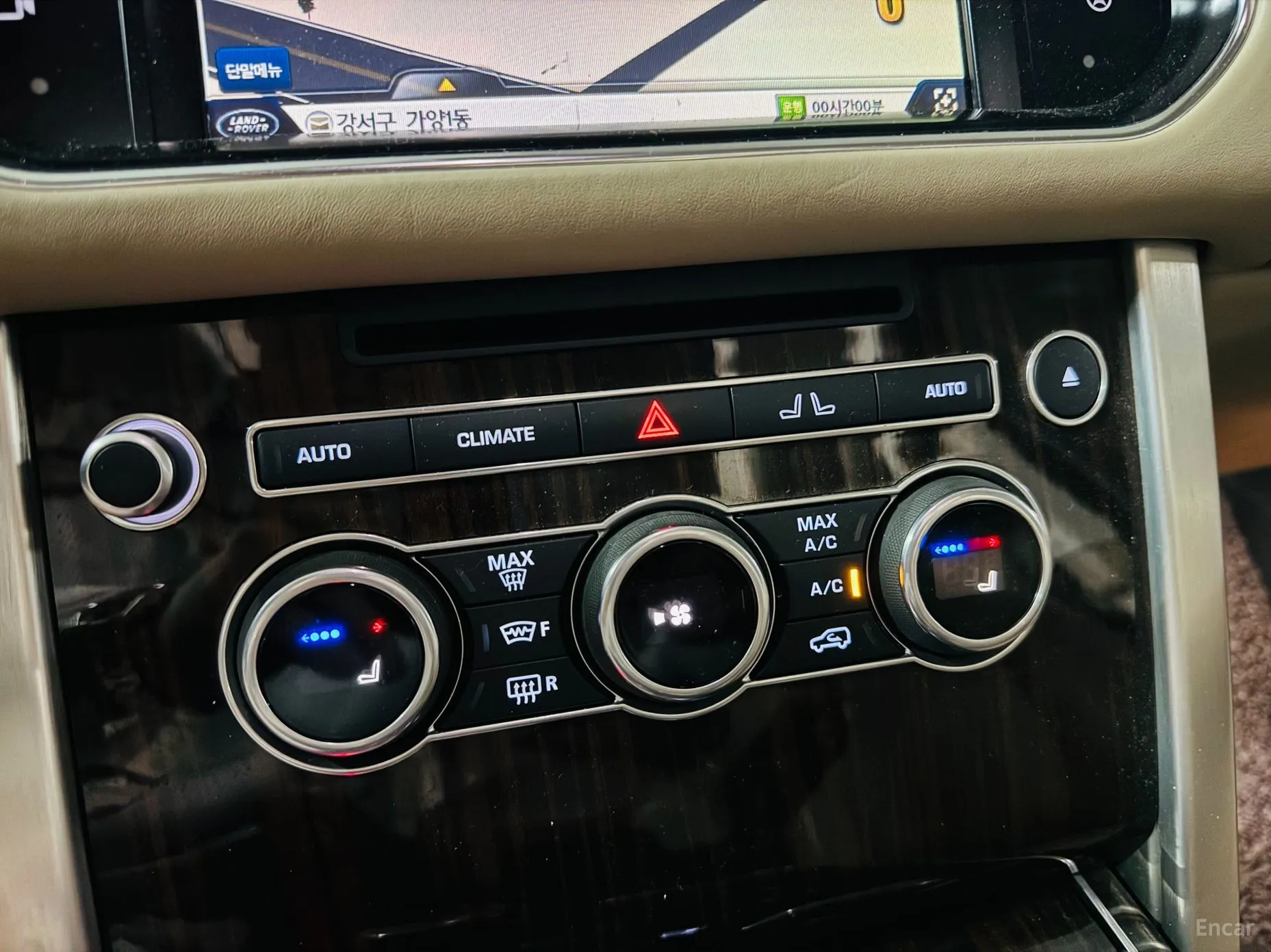Land Rover Range Rover 4th Generation превью 14