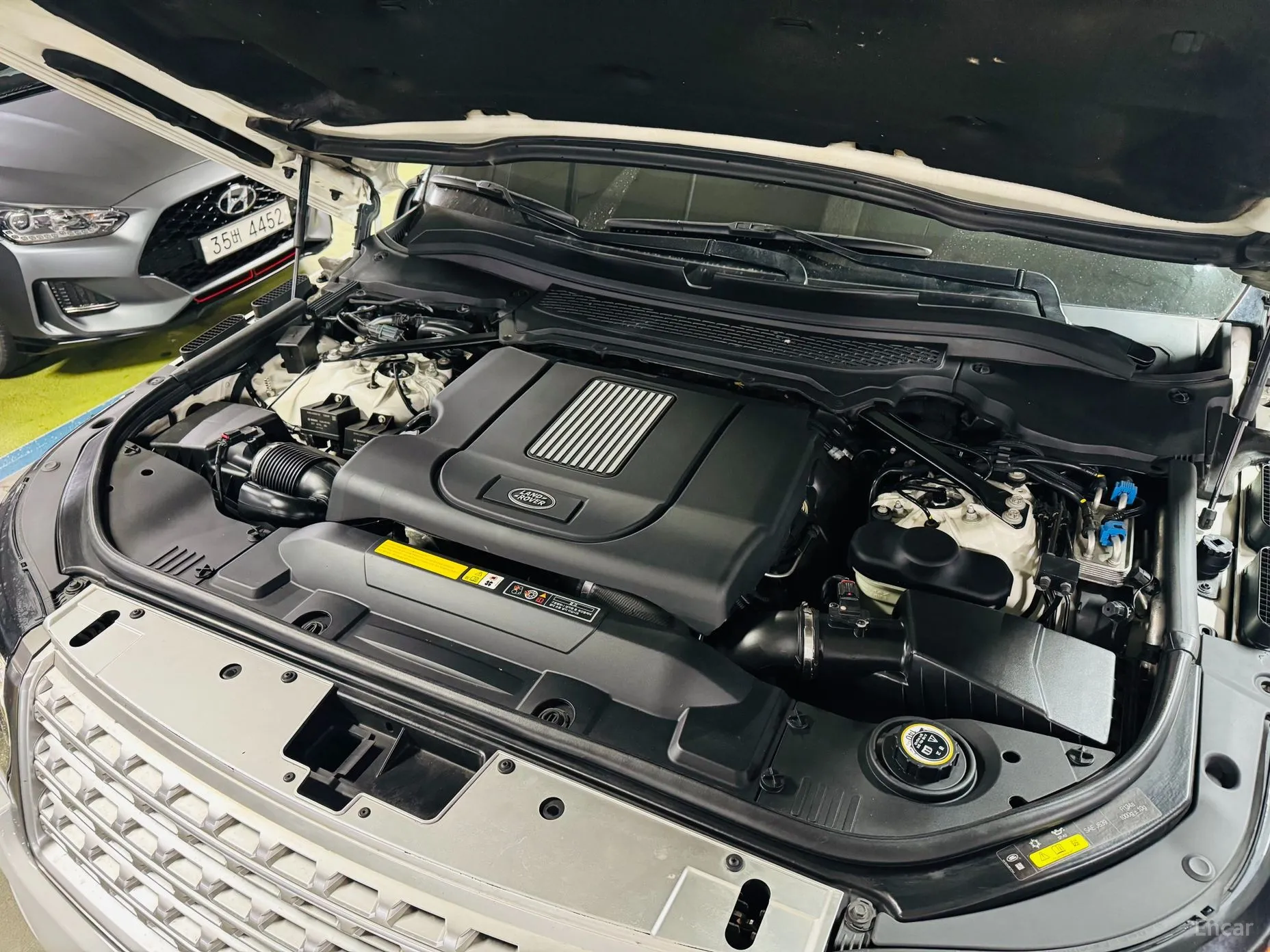 Land Rover Range Rover 4th Generation превью 6