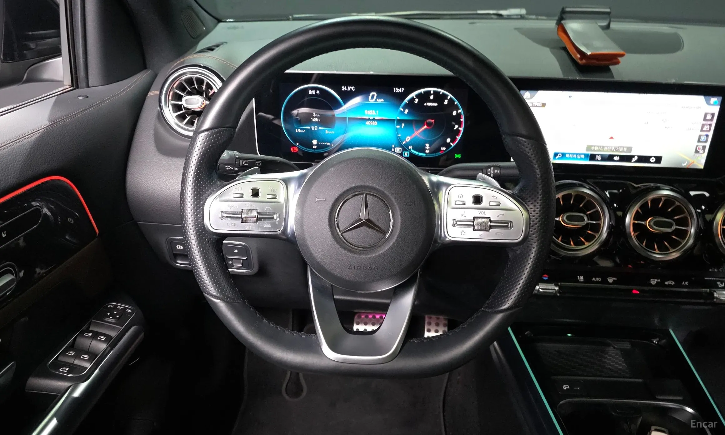 Mercedes Benz GLA-Class H247 превью 13