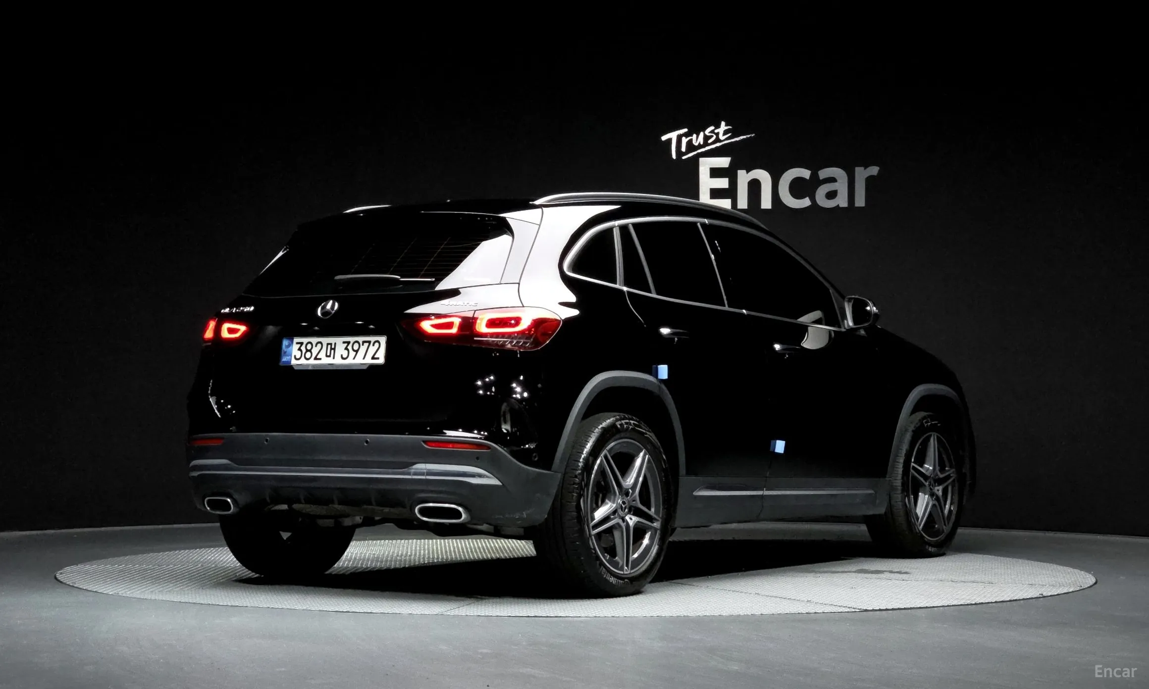 Mercedes Benz GLA-Class H247