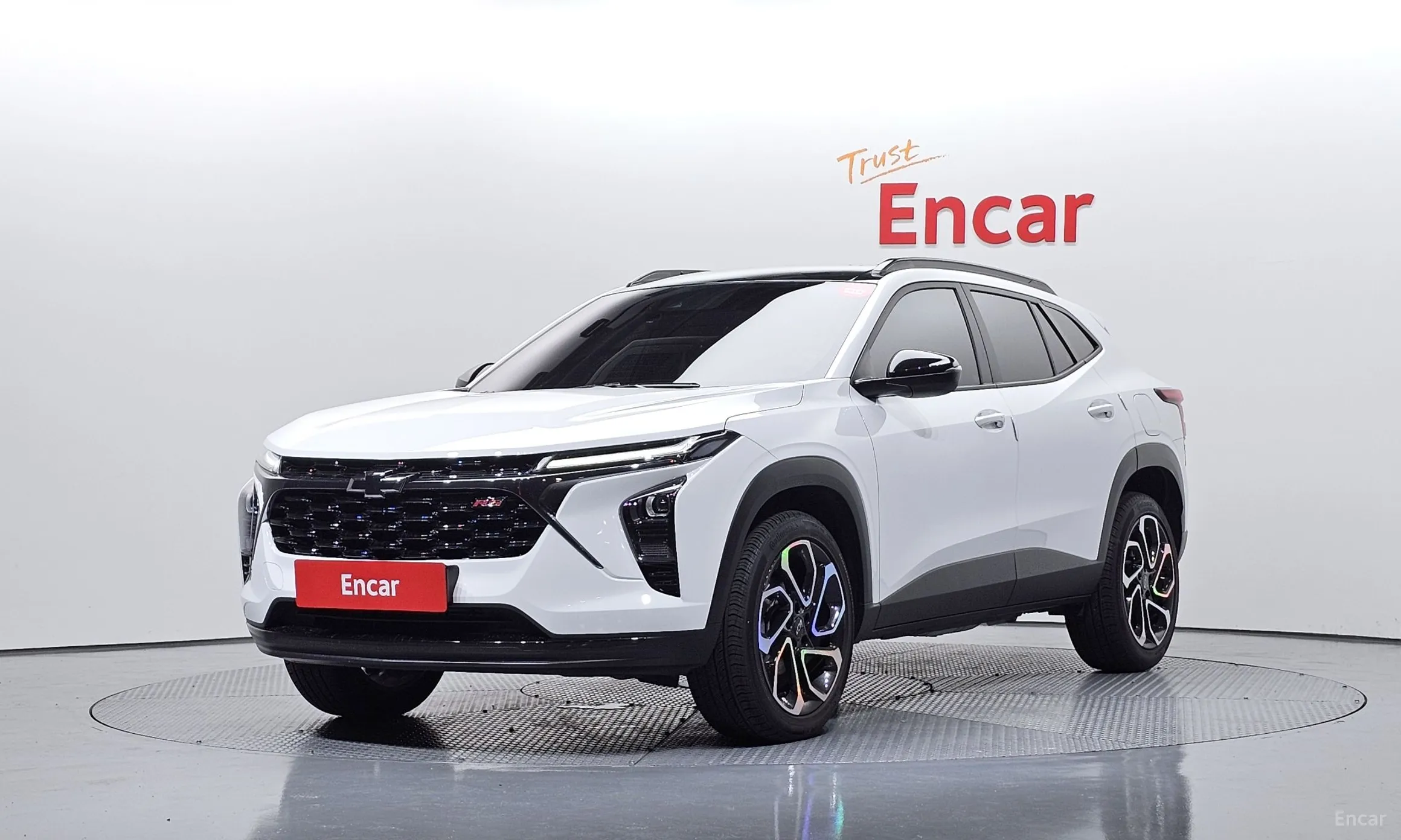 Trax Crossover