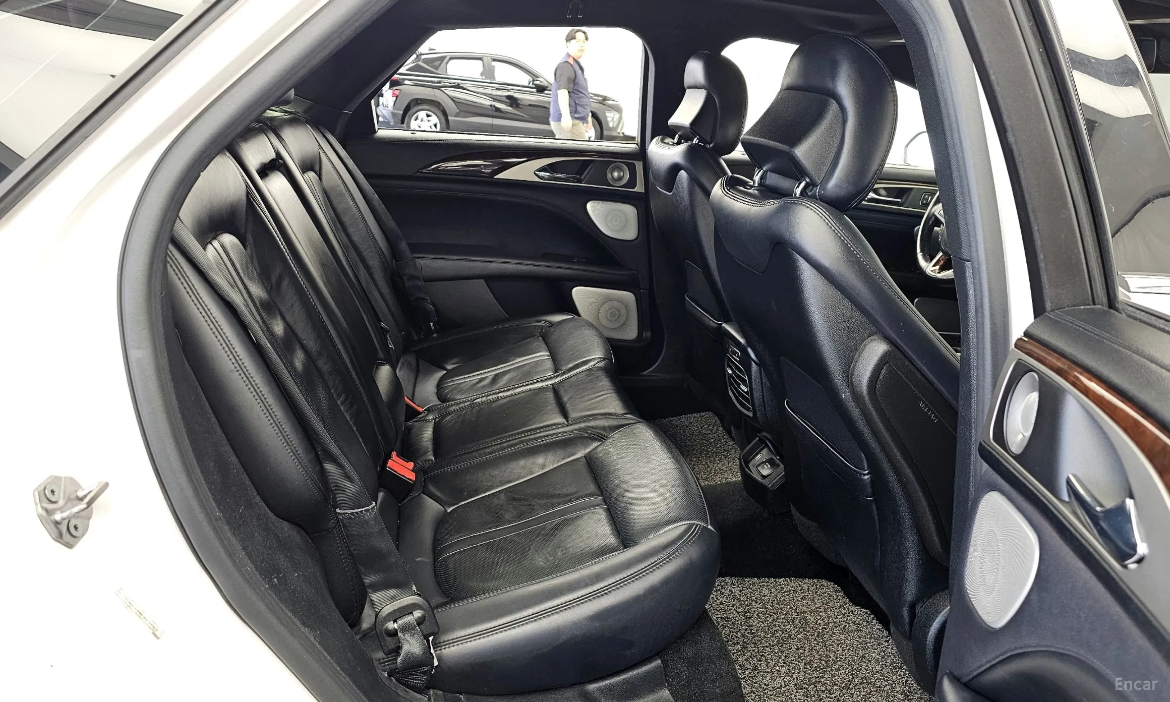 Lincoln New MKZ превью 12