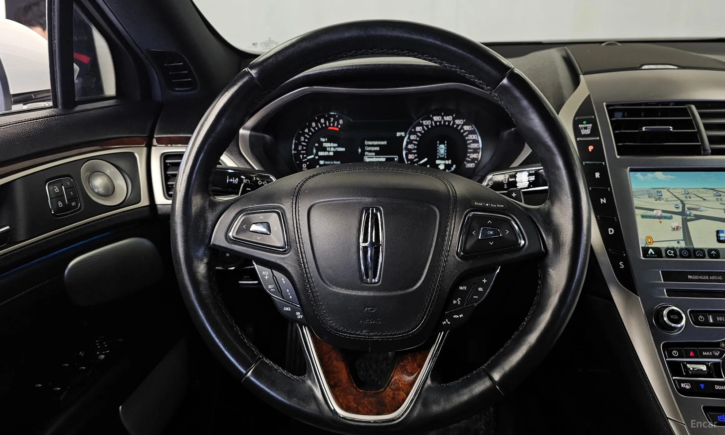 Lincoln New MKZ превью 13