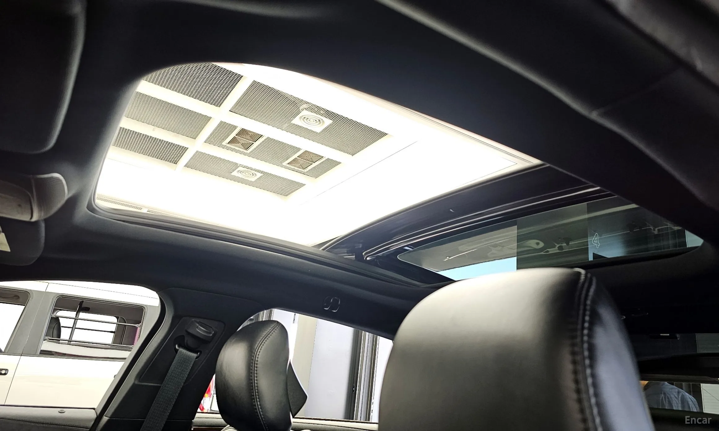 Lincoln New MKZ превью 19