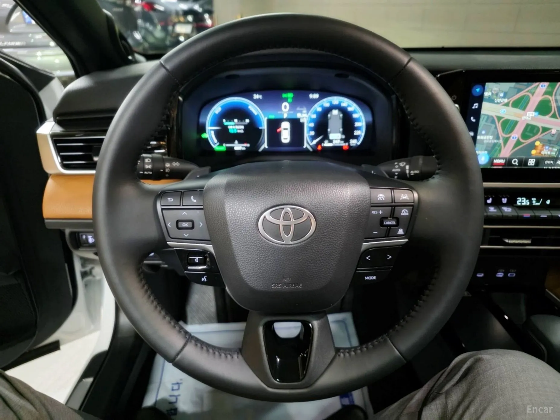 Toyota Camry (XV80) превью 12