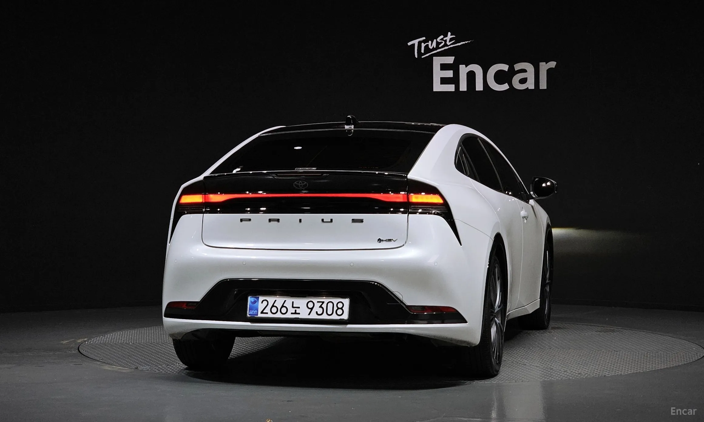 Toyota Prius 5th Generation превью 4