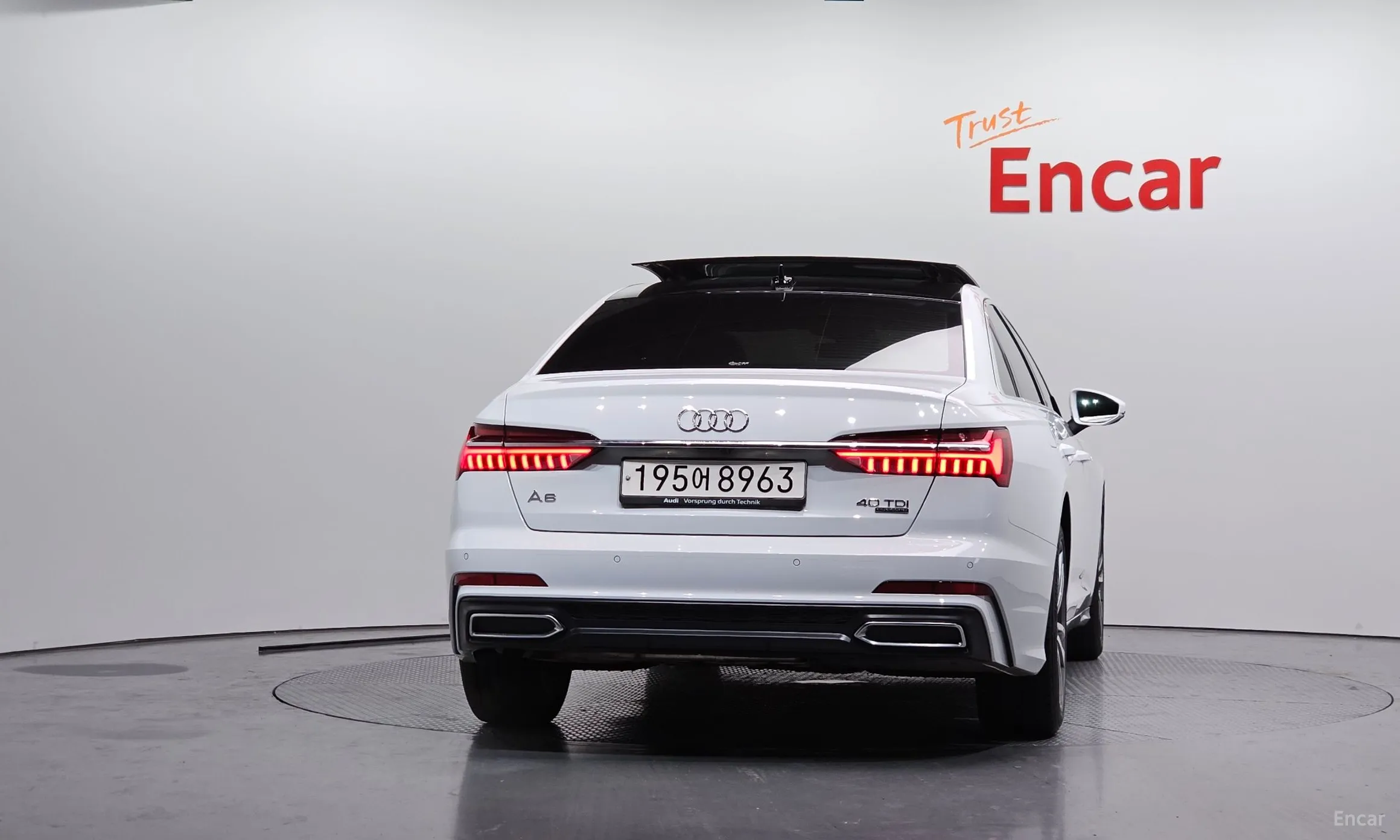 Audi A6 (C8) превью 4