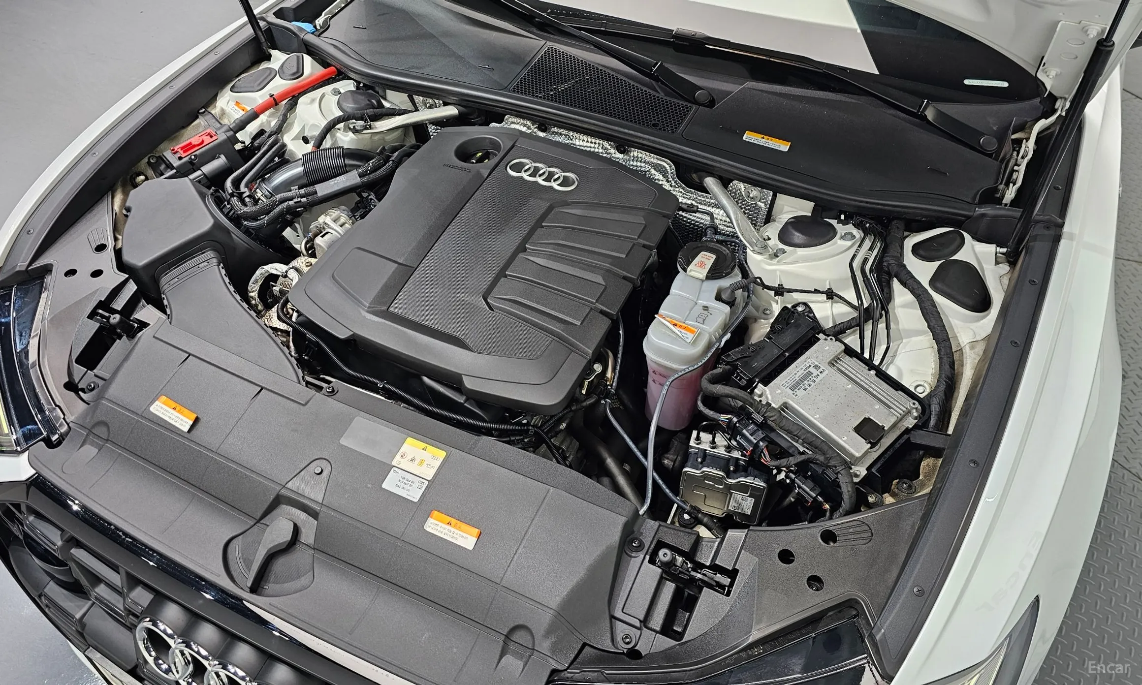 Audi A6 (C8) превью 6