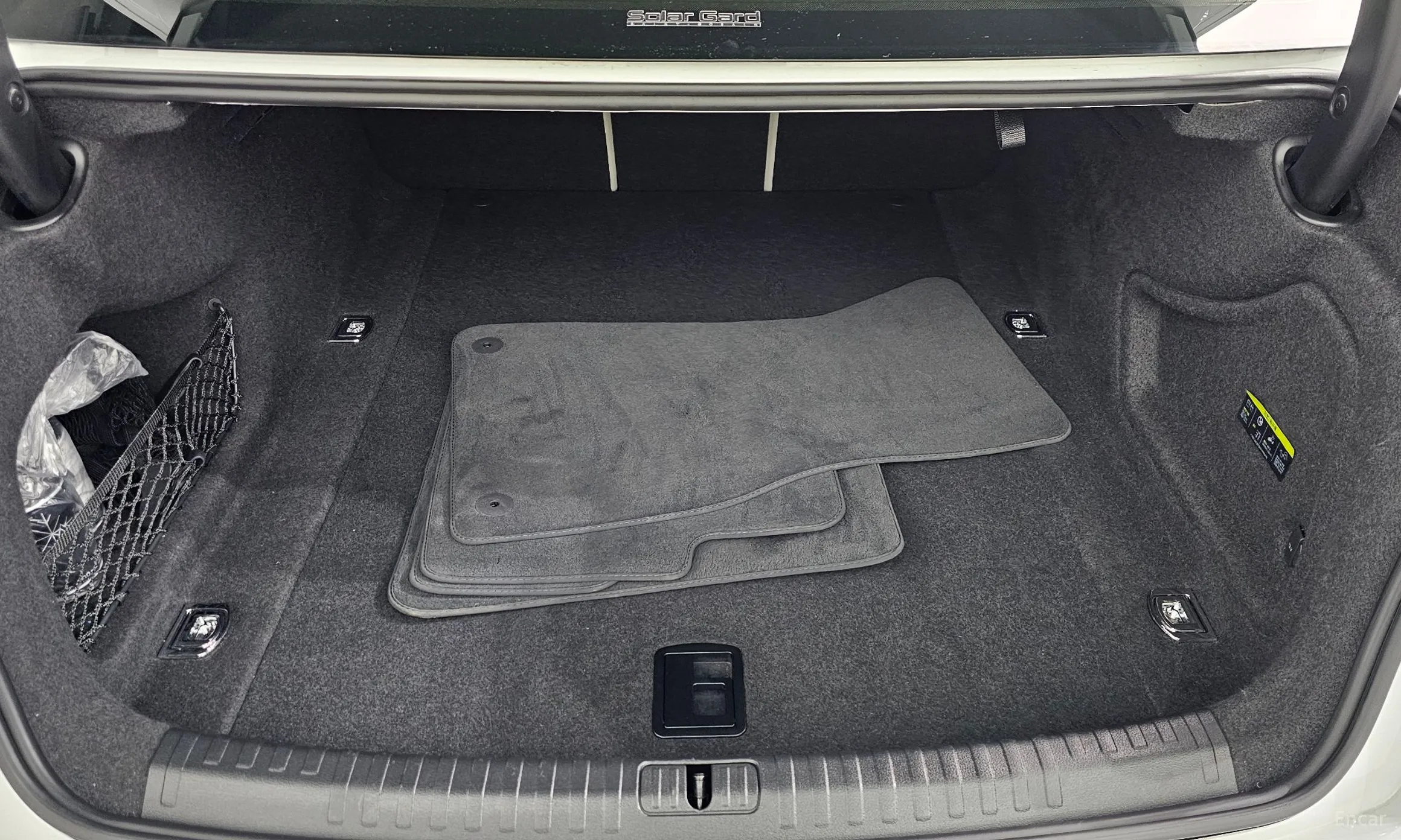 Audi A6 (C8) превью 17