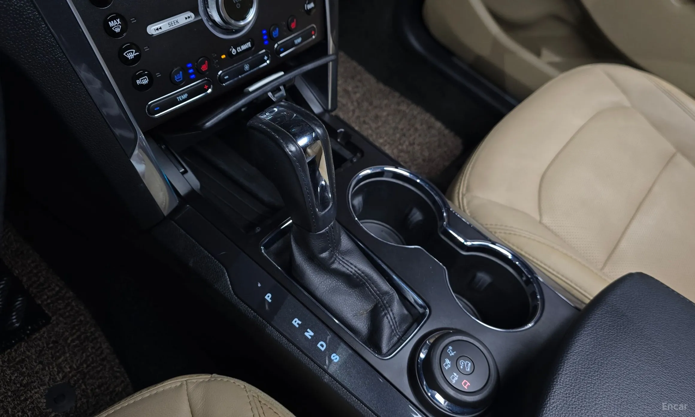Ford Explorer превью 9