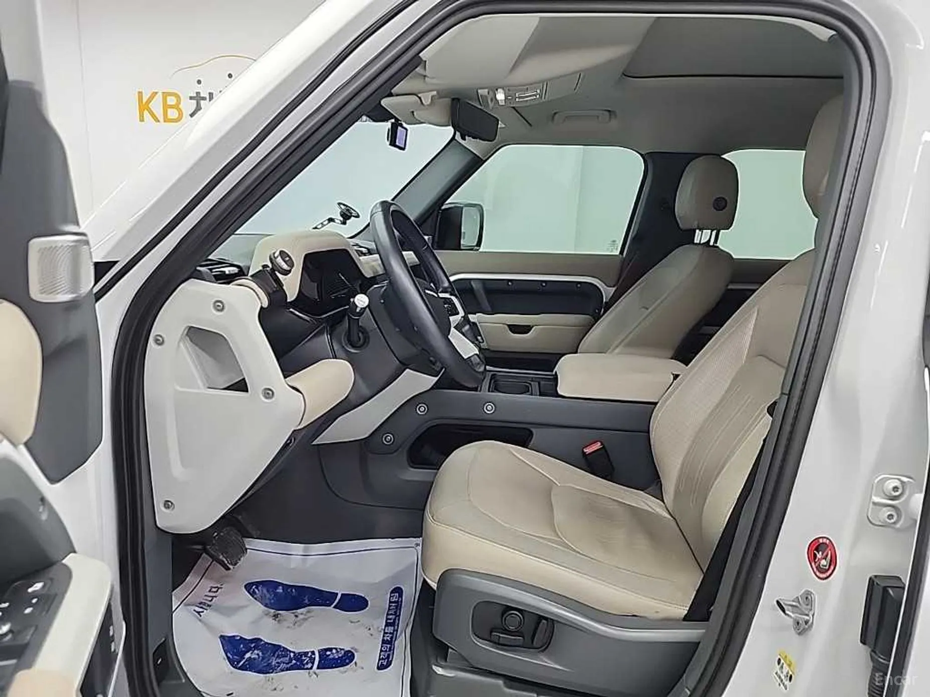 Land Rover Defender (L663) превью 11