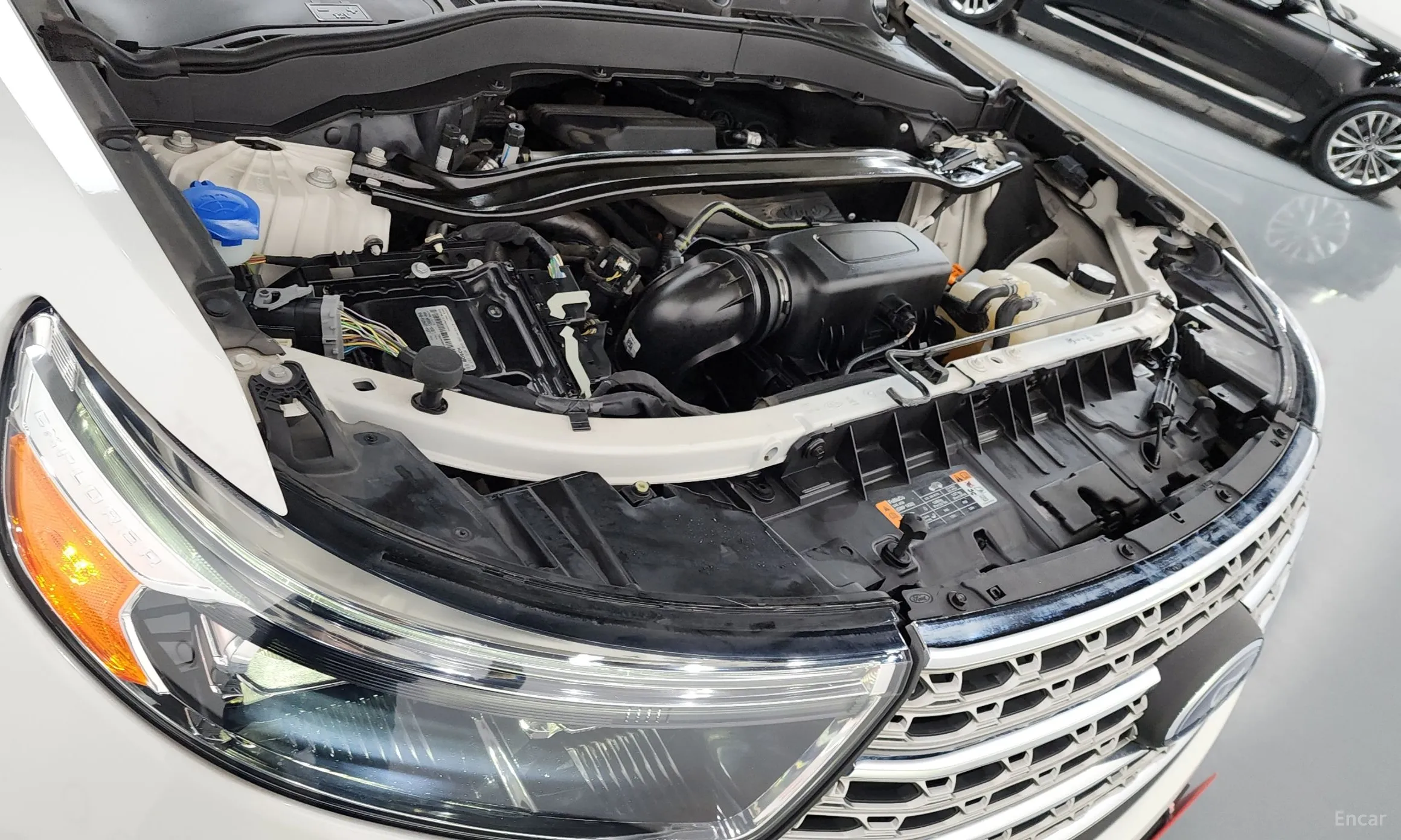 Ford Explorer 6th Generation превью 6