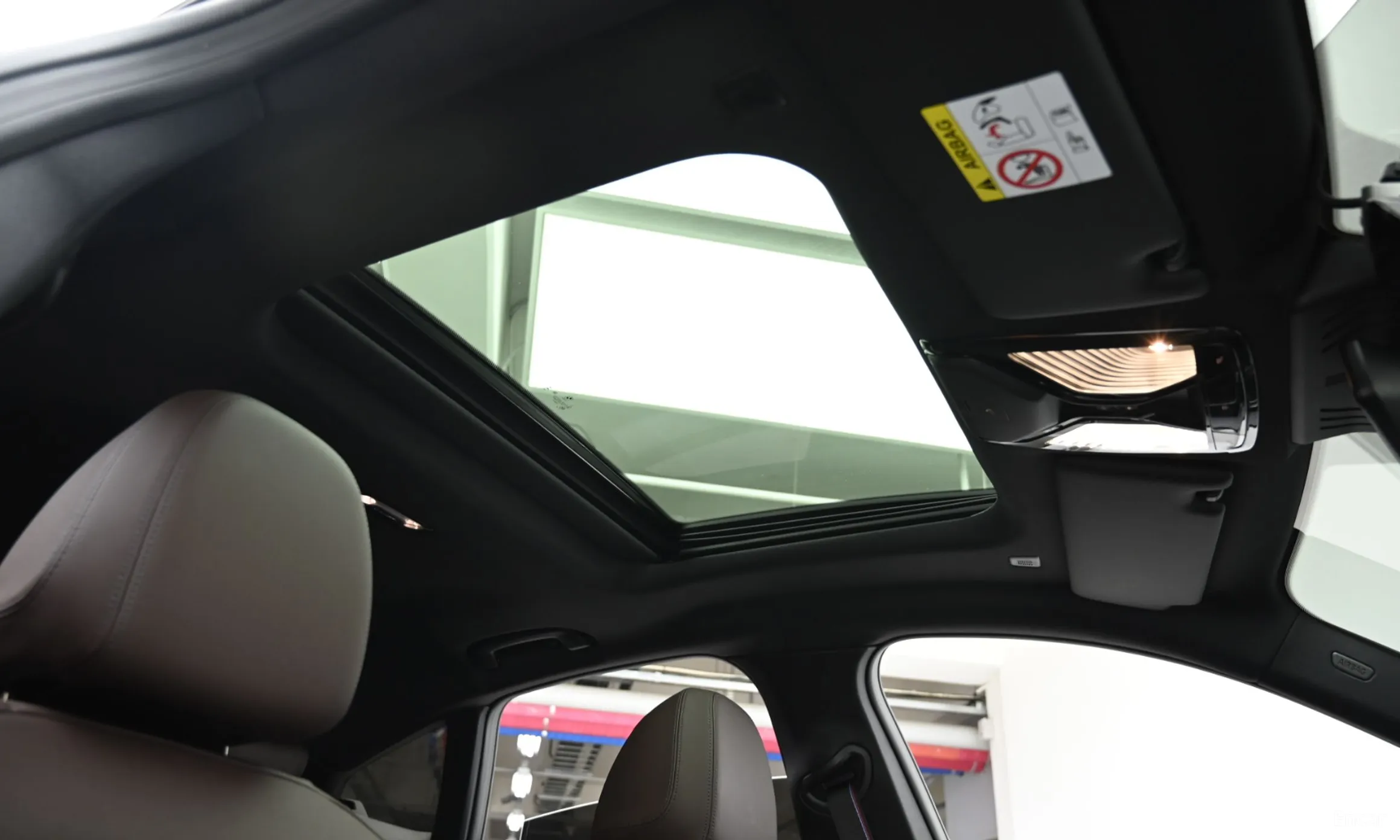BMW Series 4 (G22) превью 17