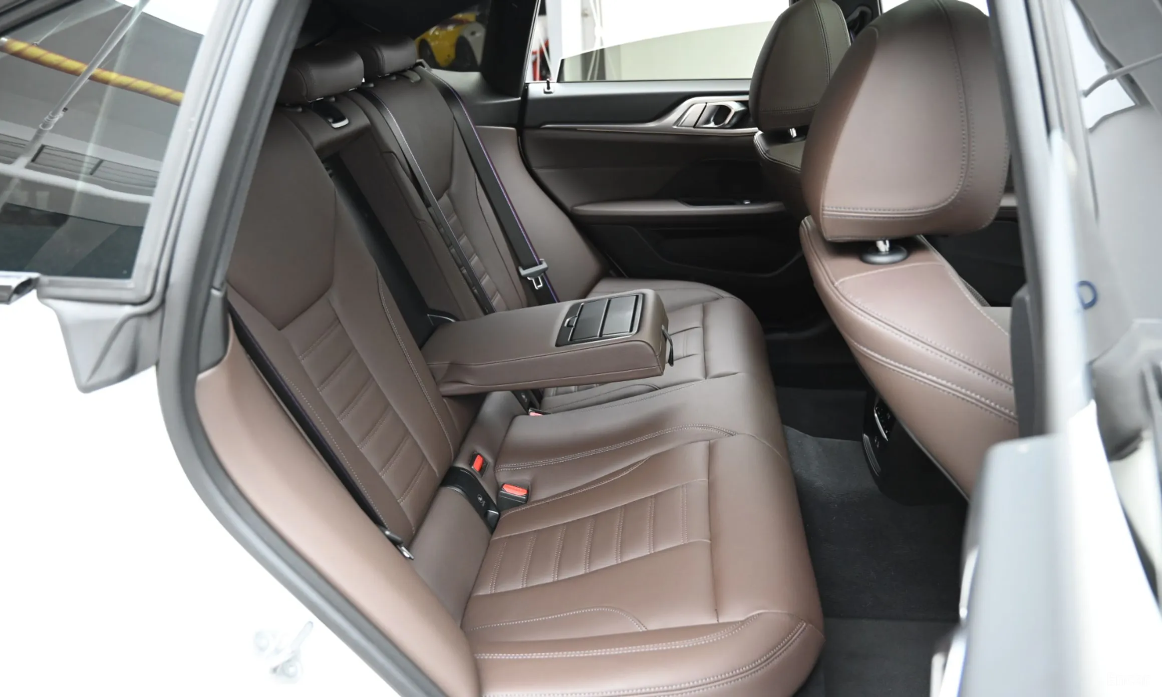 BMW Series 4 (G22) превью 18