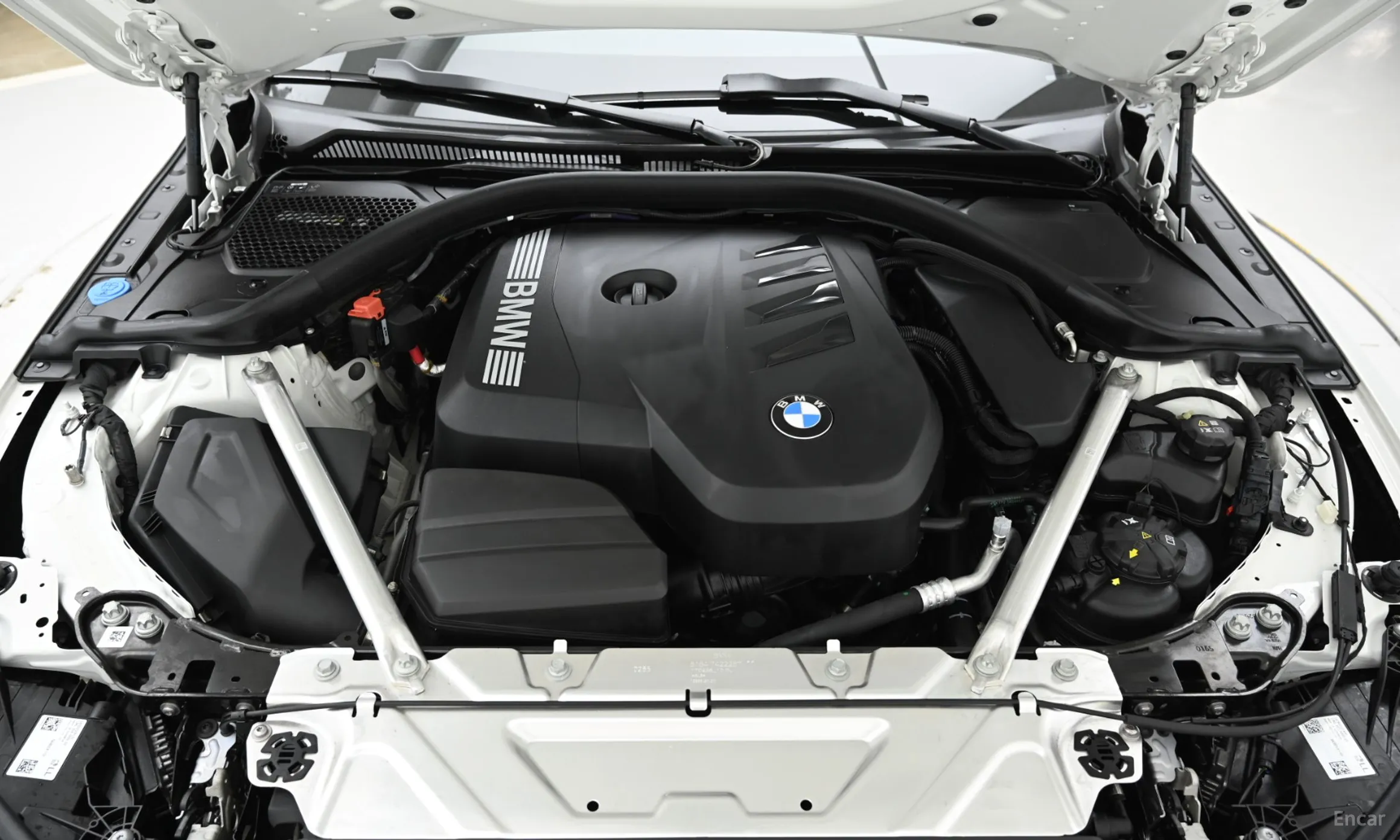 BMW Series 4 (G22) превью 6