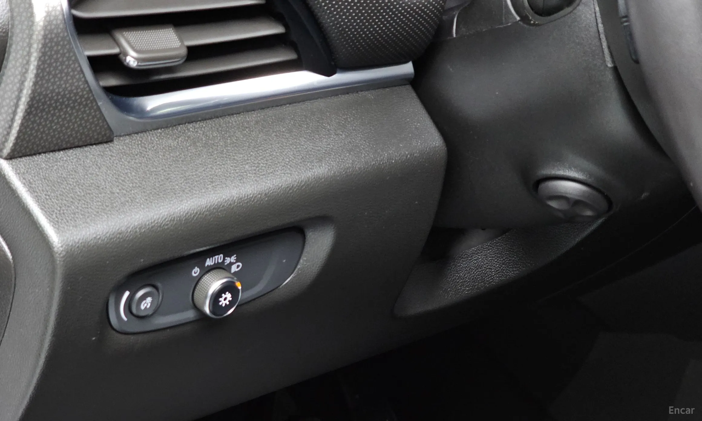 Chevrolet (GM Daewoo) Traverse превью 14