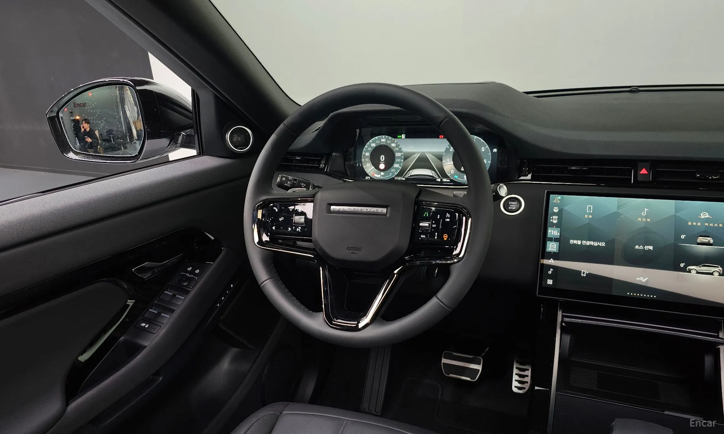 Land Rover Range Rover Evoque 2nd Generation превью 14