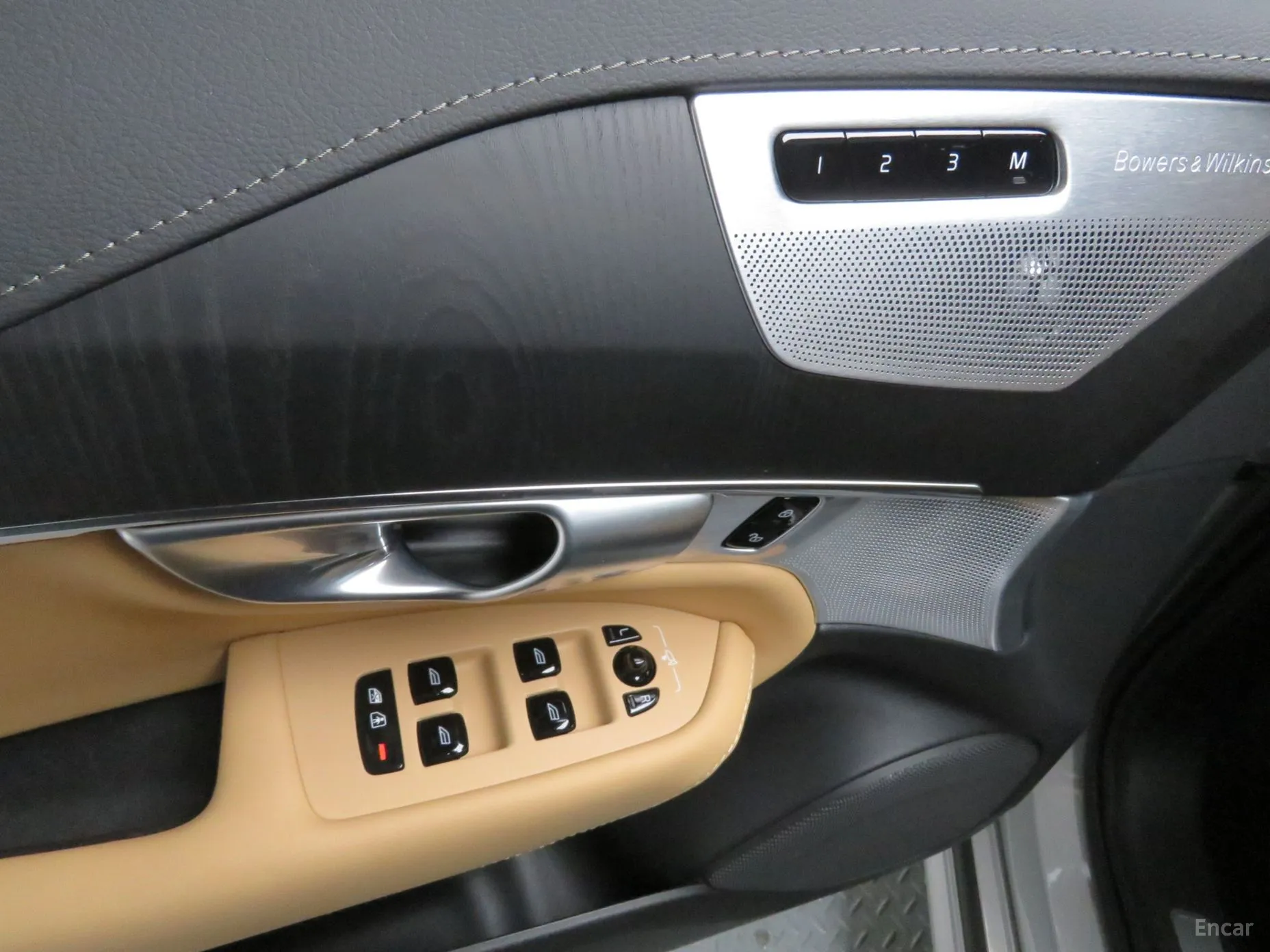 Volvo XC90 Gen 2 превью 11