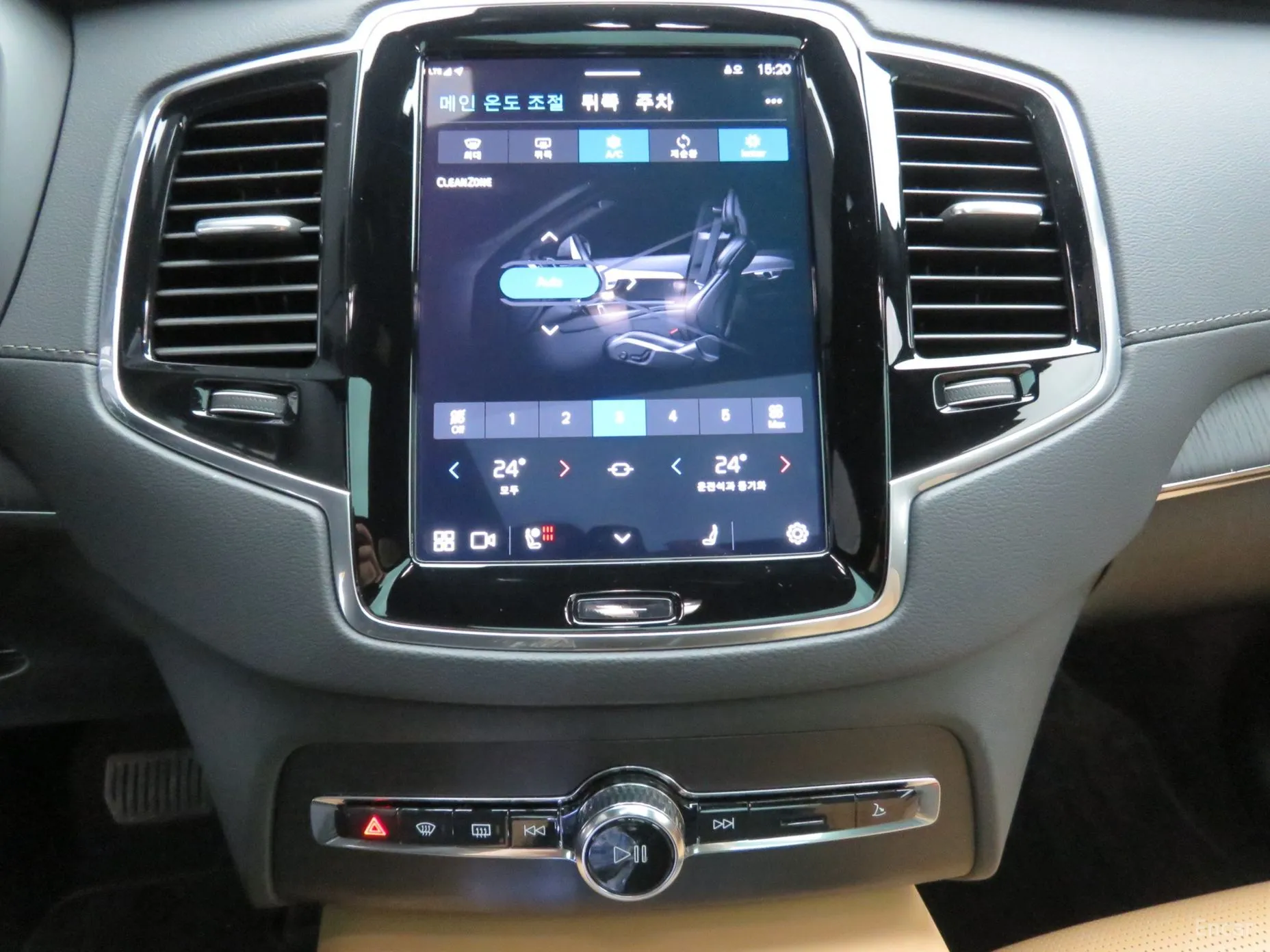 Volvo XC90 Gen 2 превью 16