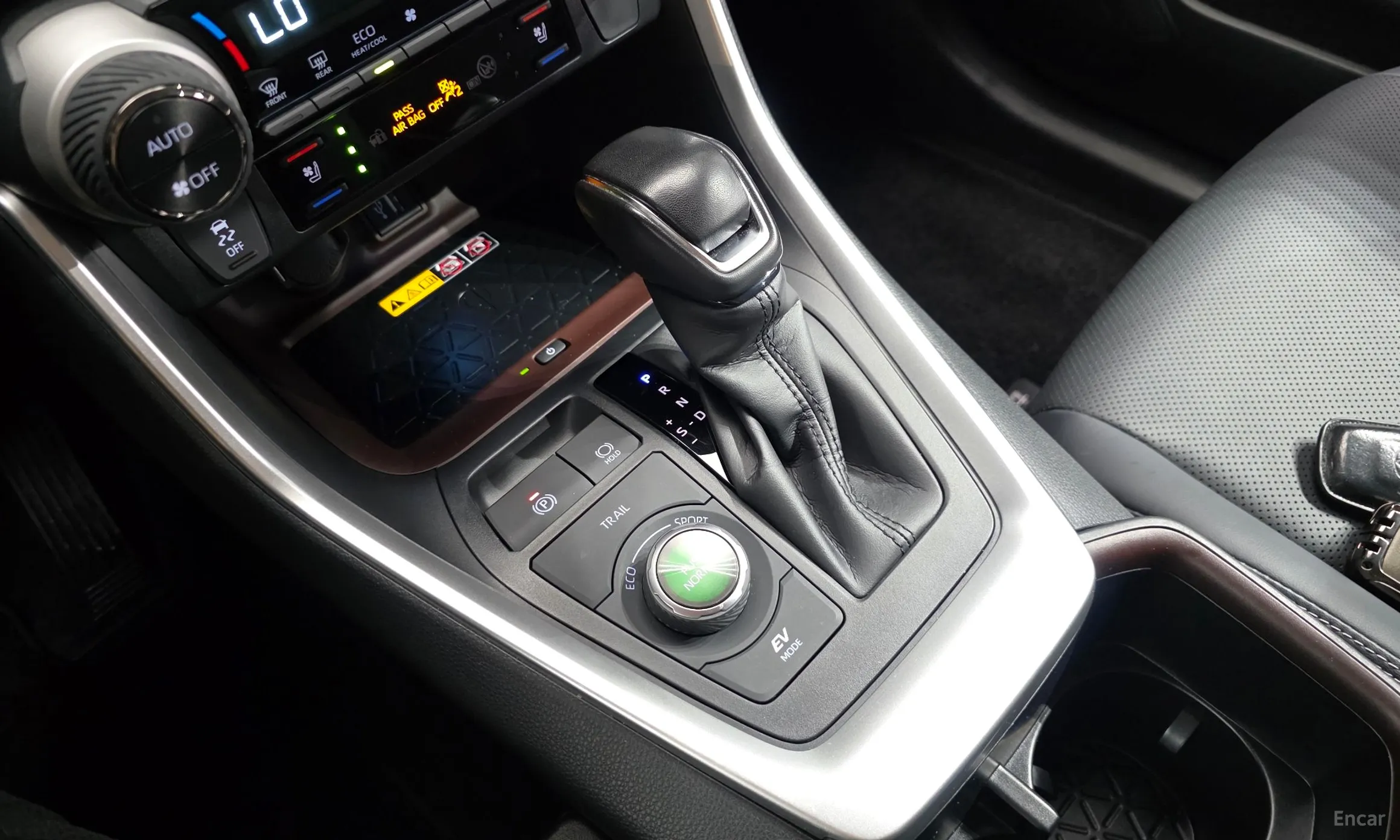 Toyota RAV4 5th Generation превью 9