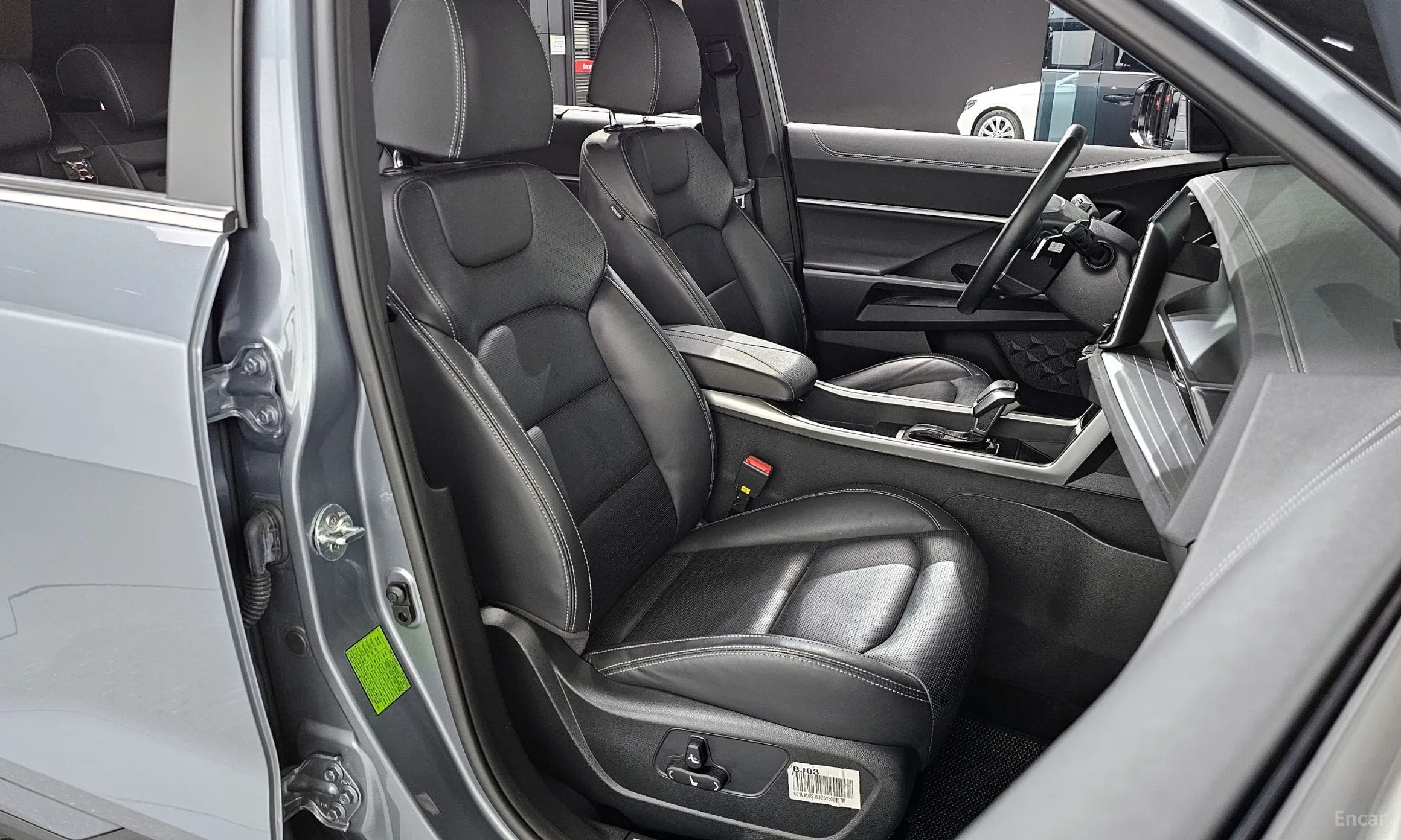 KG Mobility (SsangYong) Torres превью 11