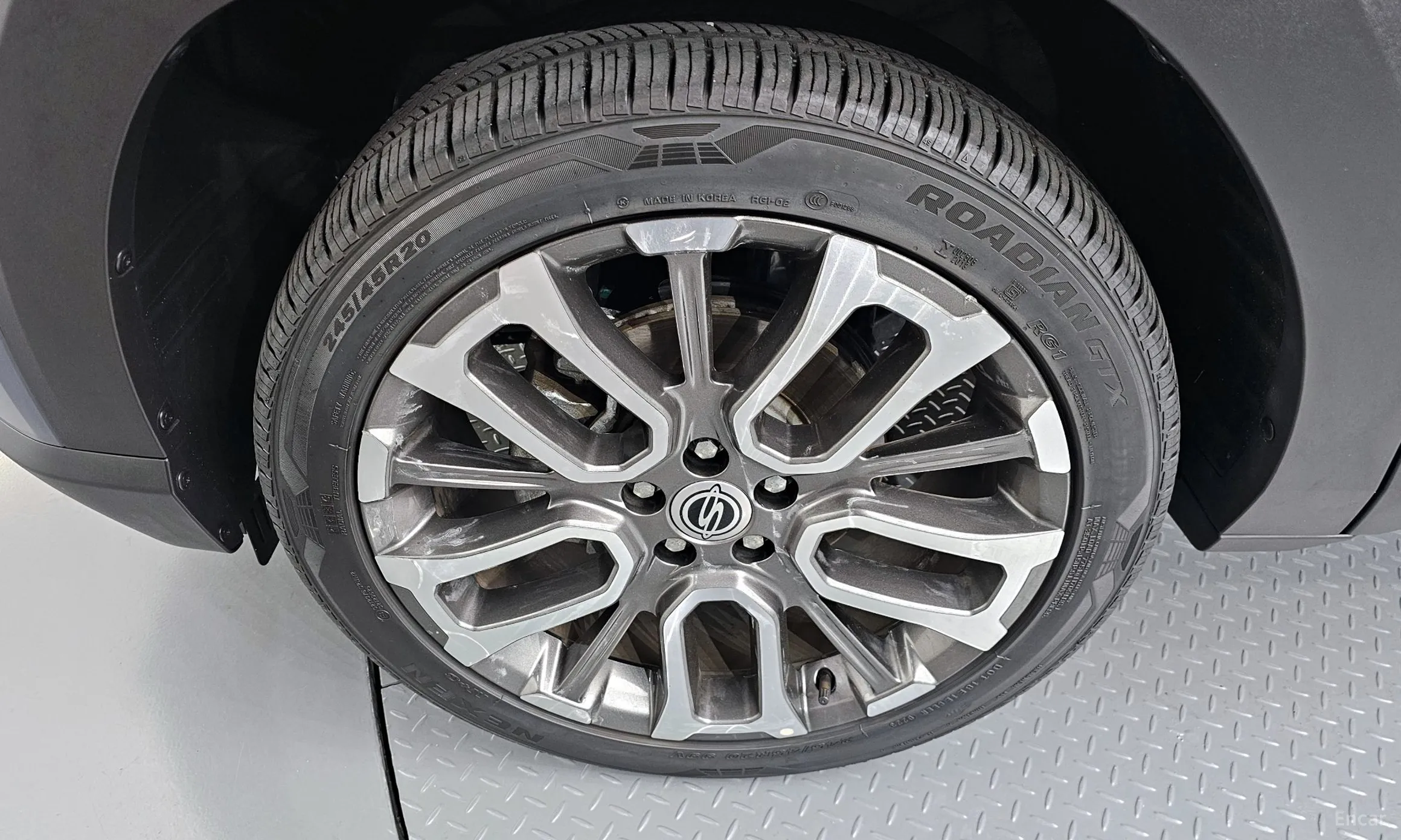 KG Mobility (SsangYong) Torres превью 5