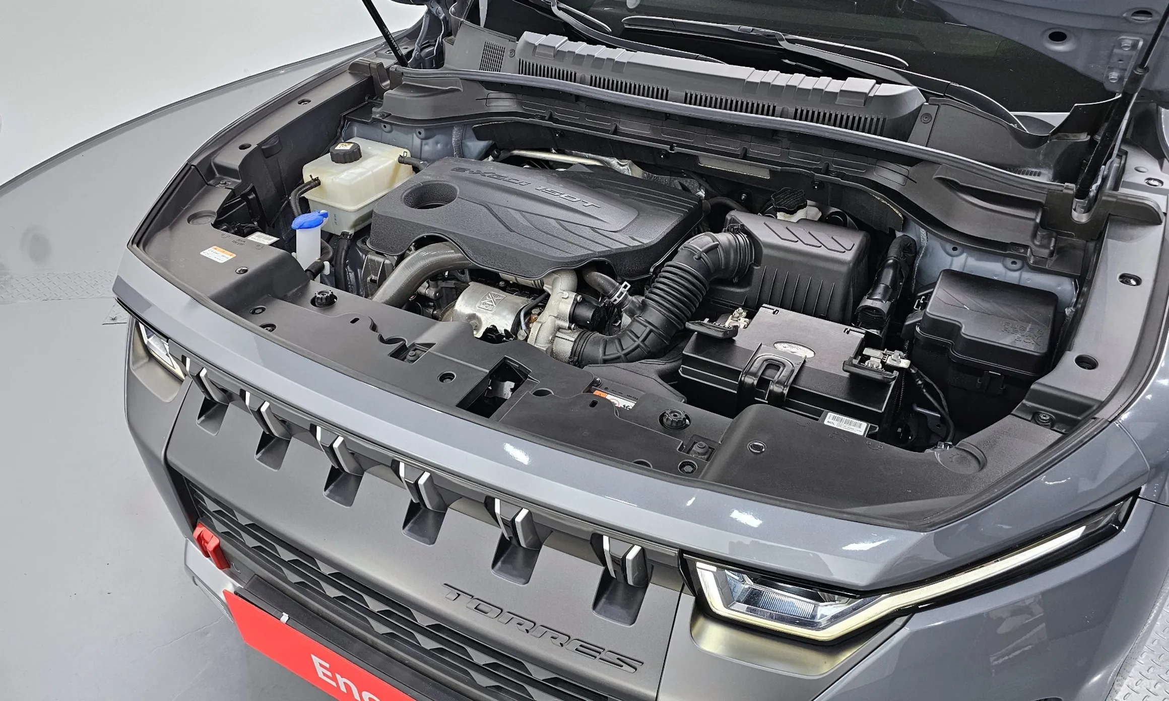 KG Mobility (SsangYong) Torres превью 6