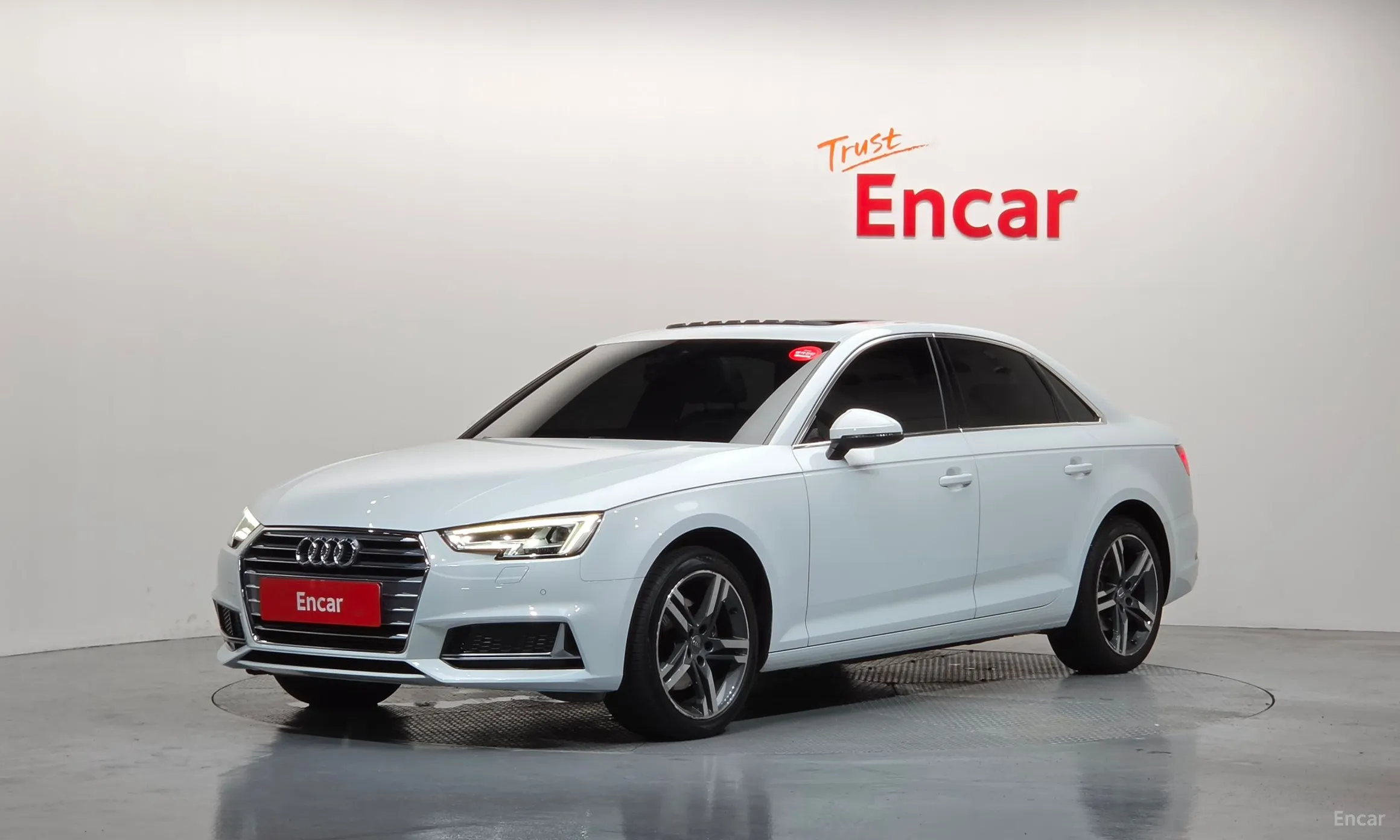 Audi A4 (B9)