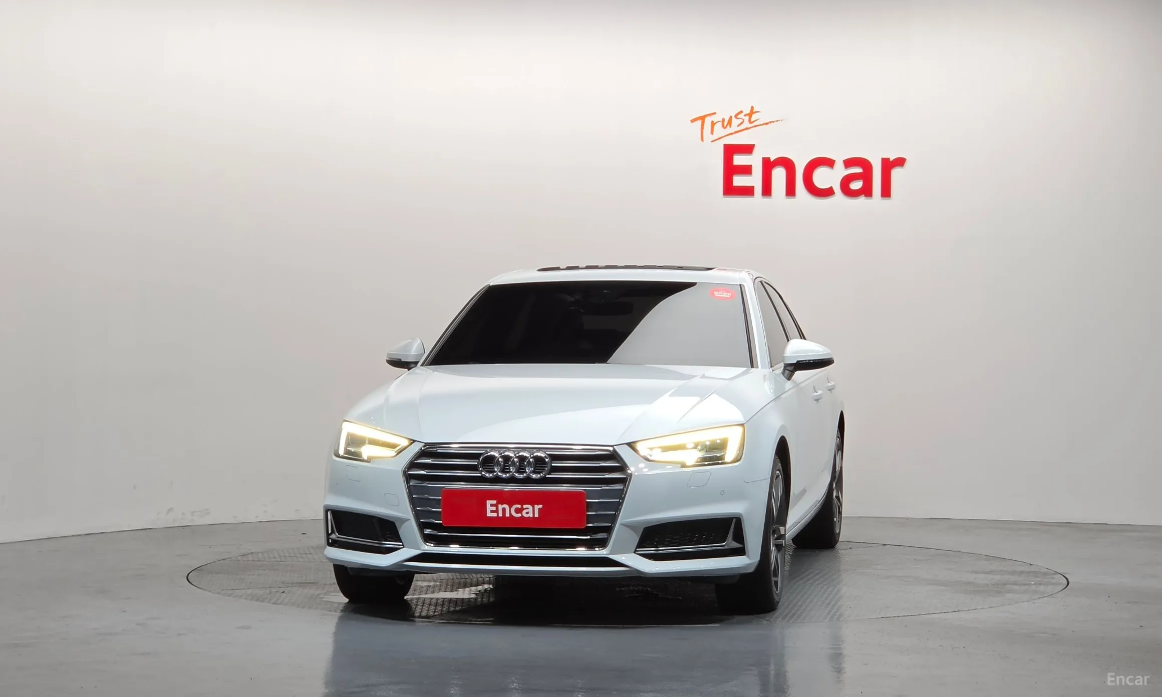 Audi A4 (B9) превью 3
