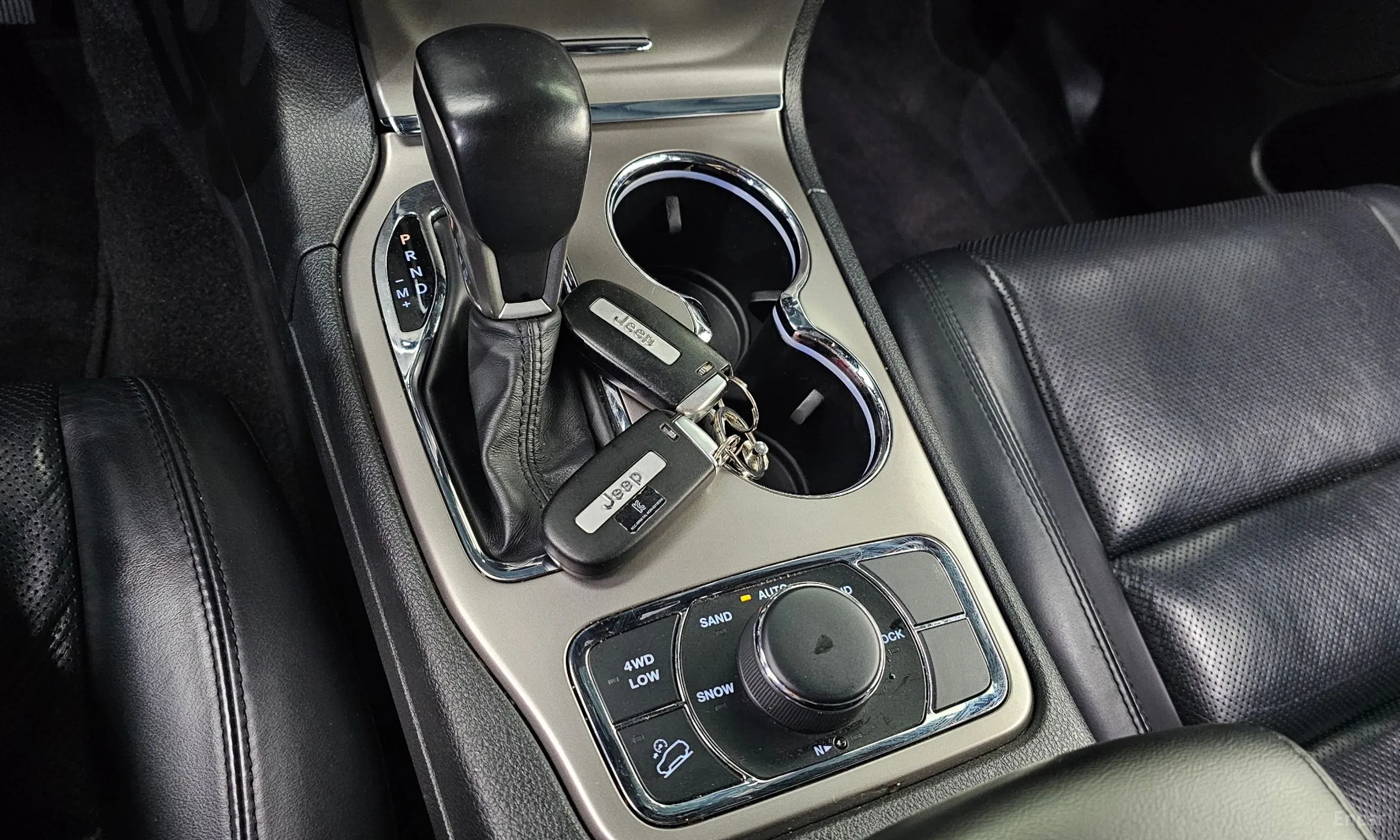 Jeep Grand Cherokee превью 9