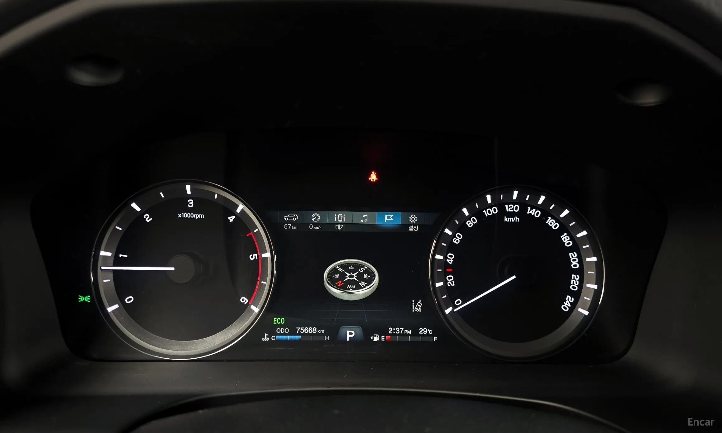 KG Mobility (SsangYong) Rexton Sports превью 8