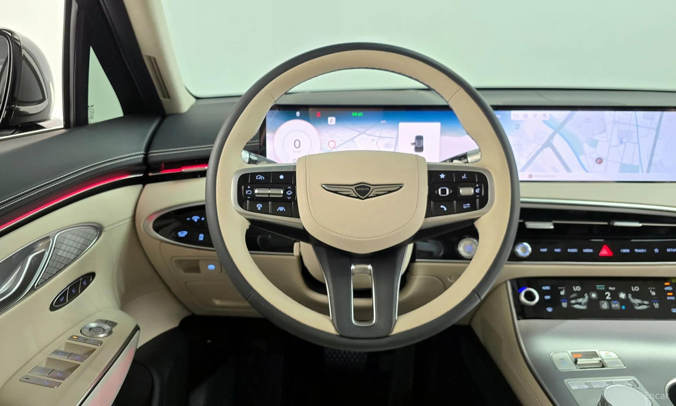 Genesis GV70 превью 14