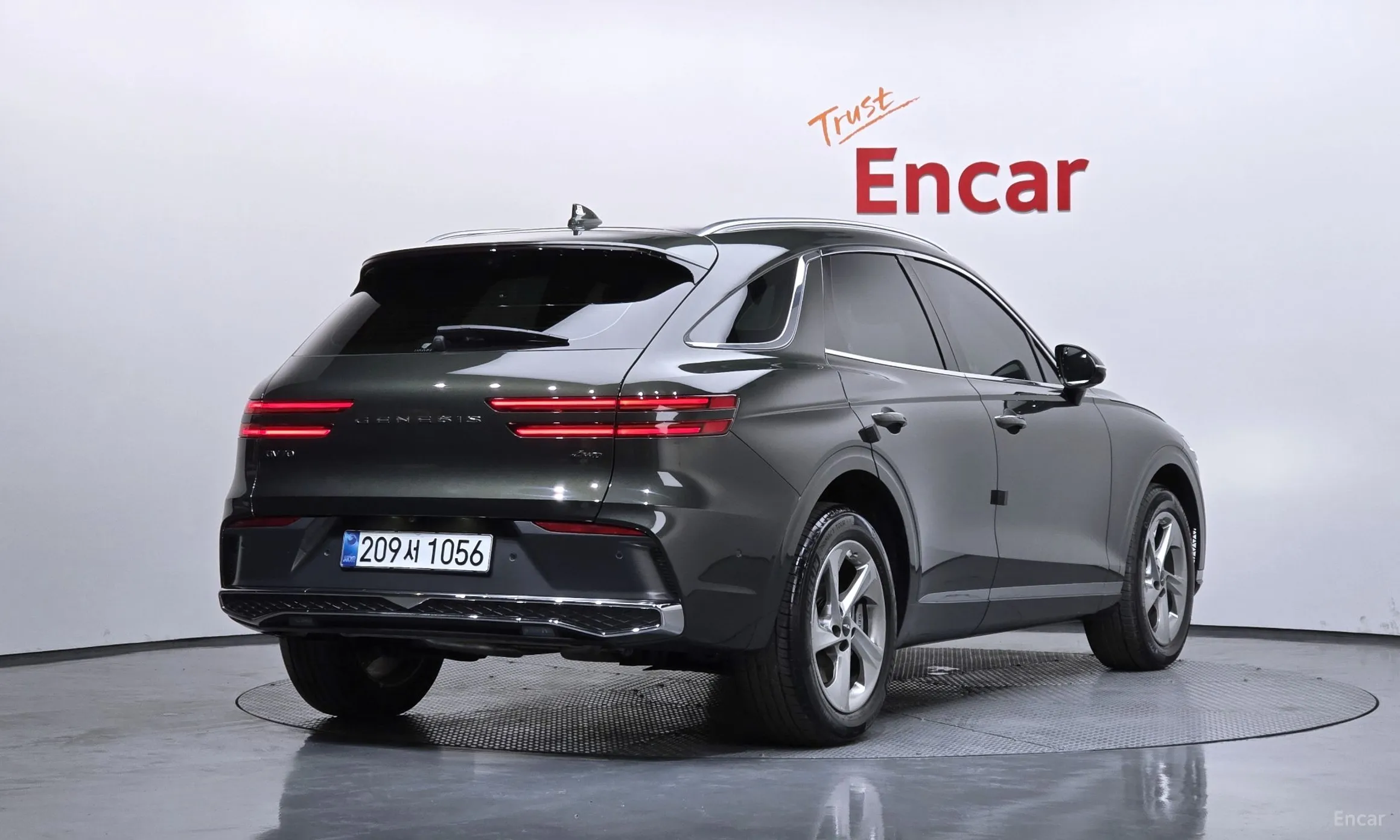Genesis GV70 превью 2