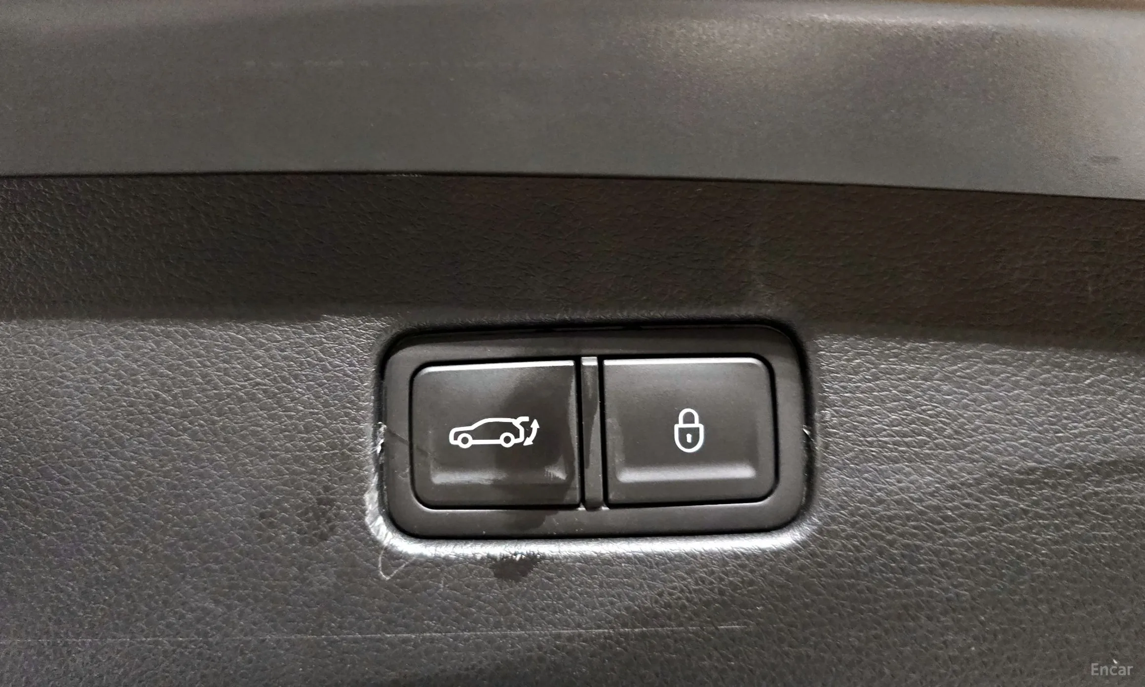 Genesis GV70 превью 16