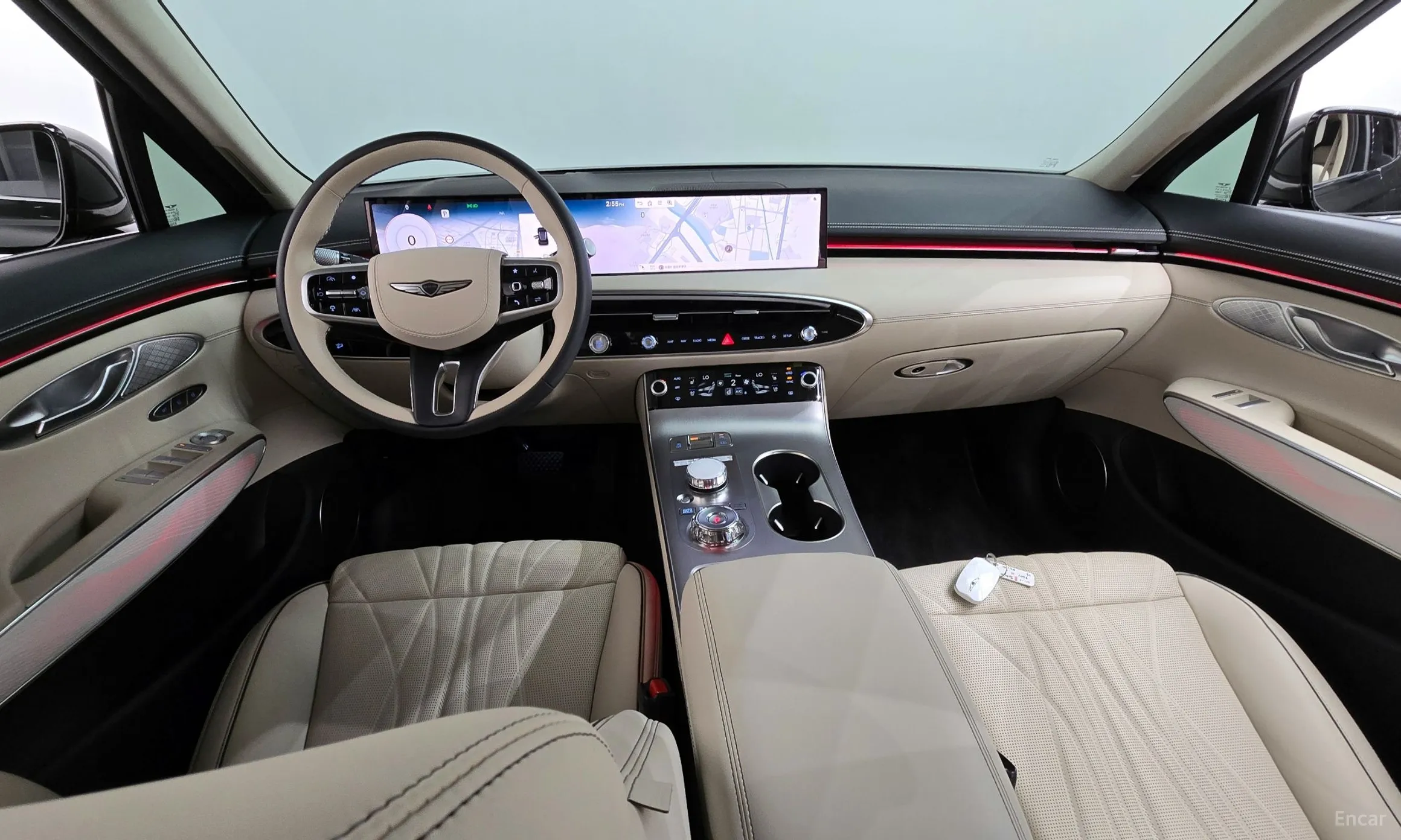 Genesis GV70 превью 7