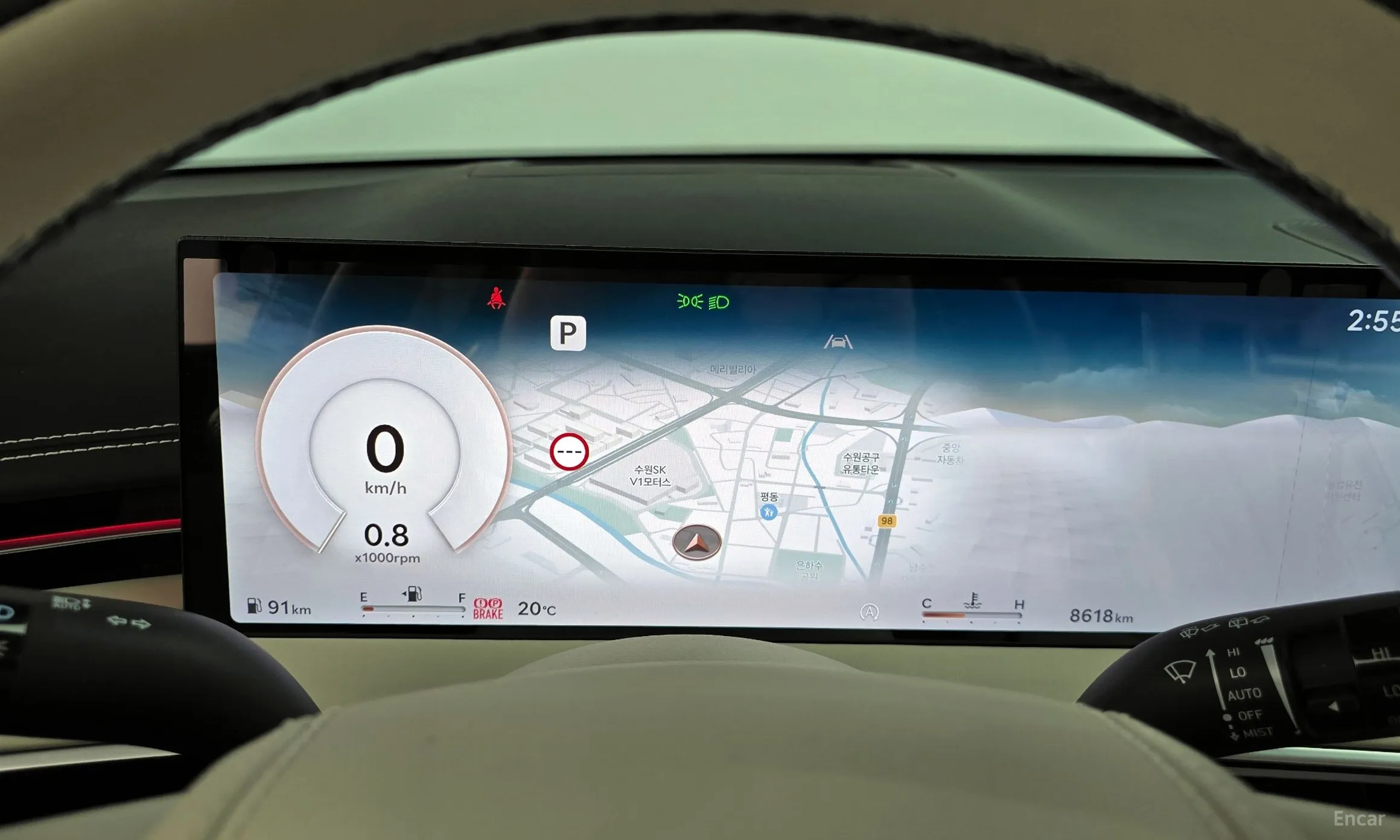 Genesis GV70 превью 8