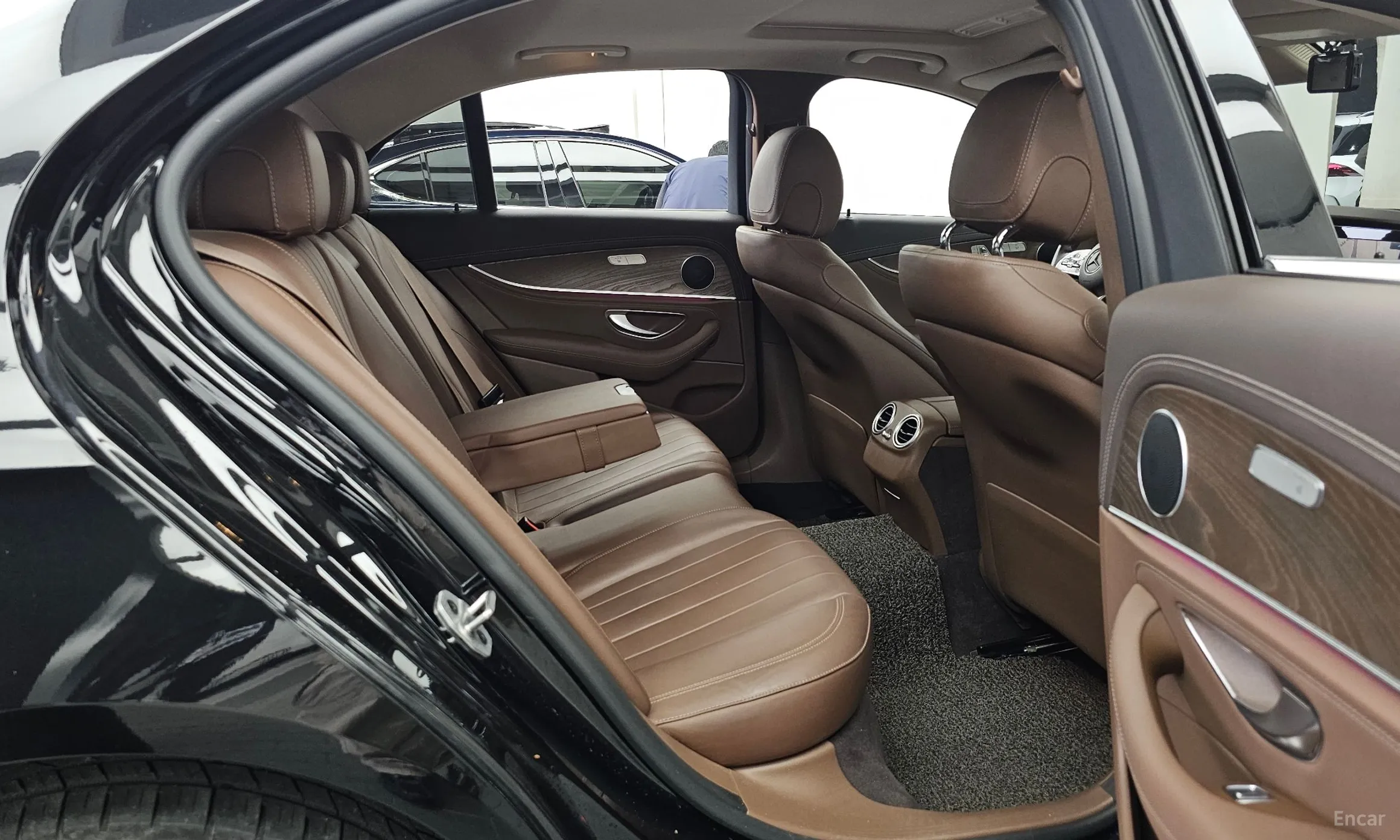 Mercedes Benz E-Class W213 превью 12